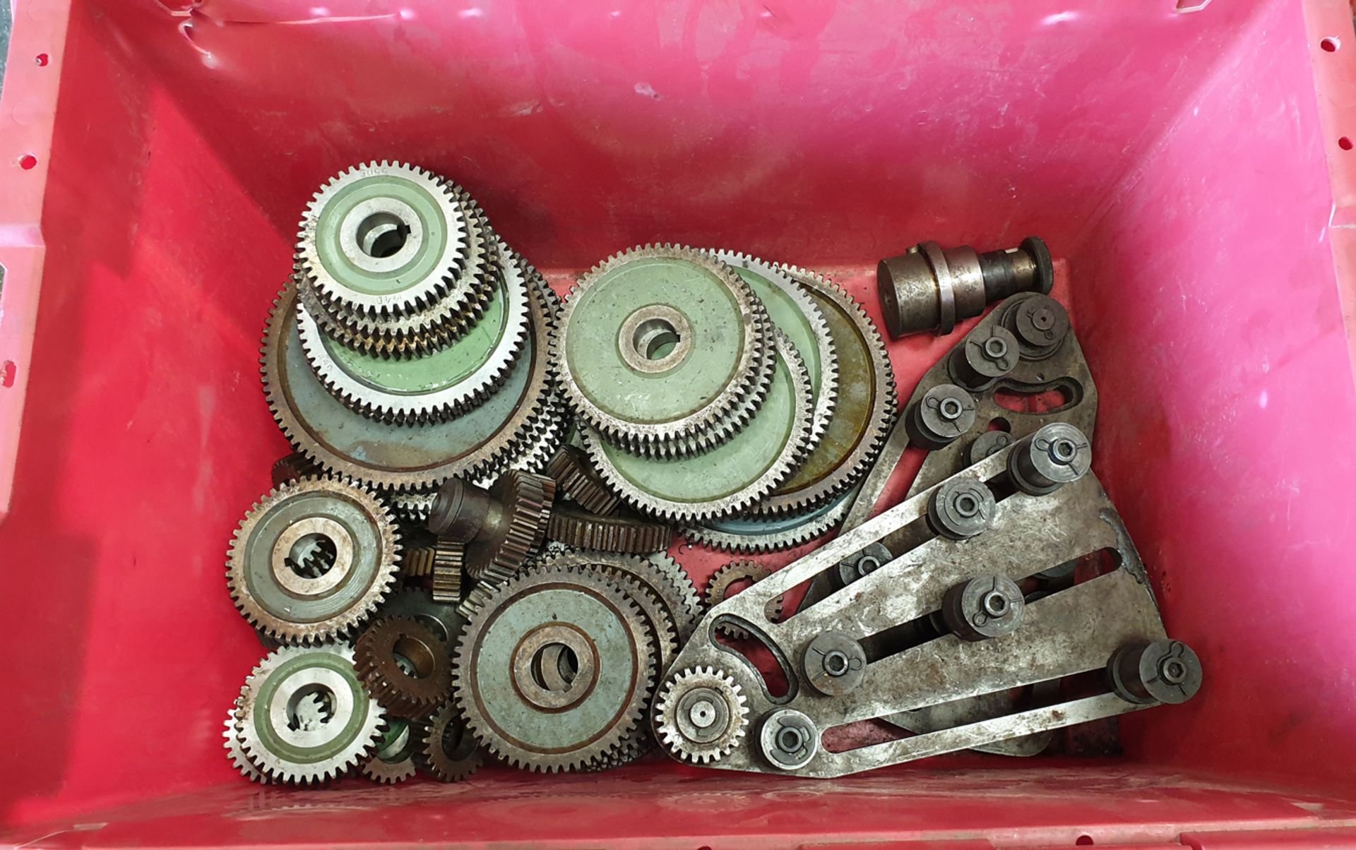 Gear Train and Gears for Milling Machine Table. Gear Bores 30mm. Gear Thickness 18mm.