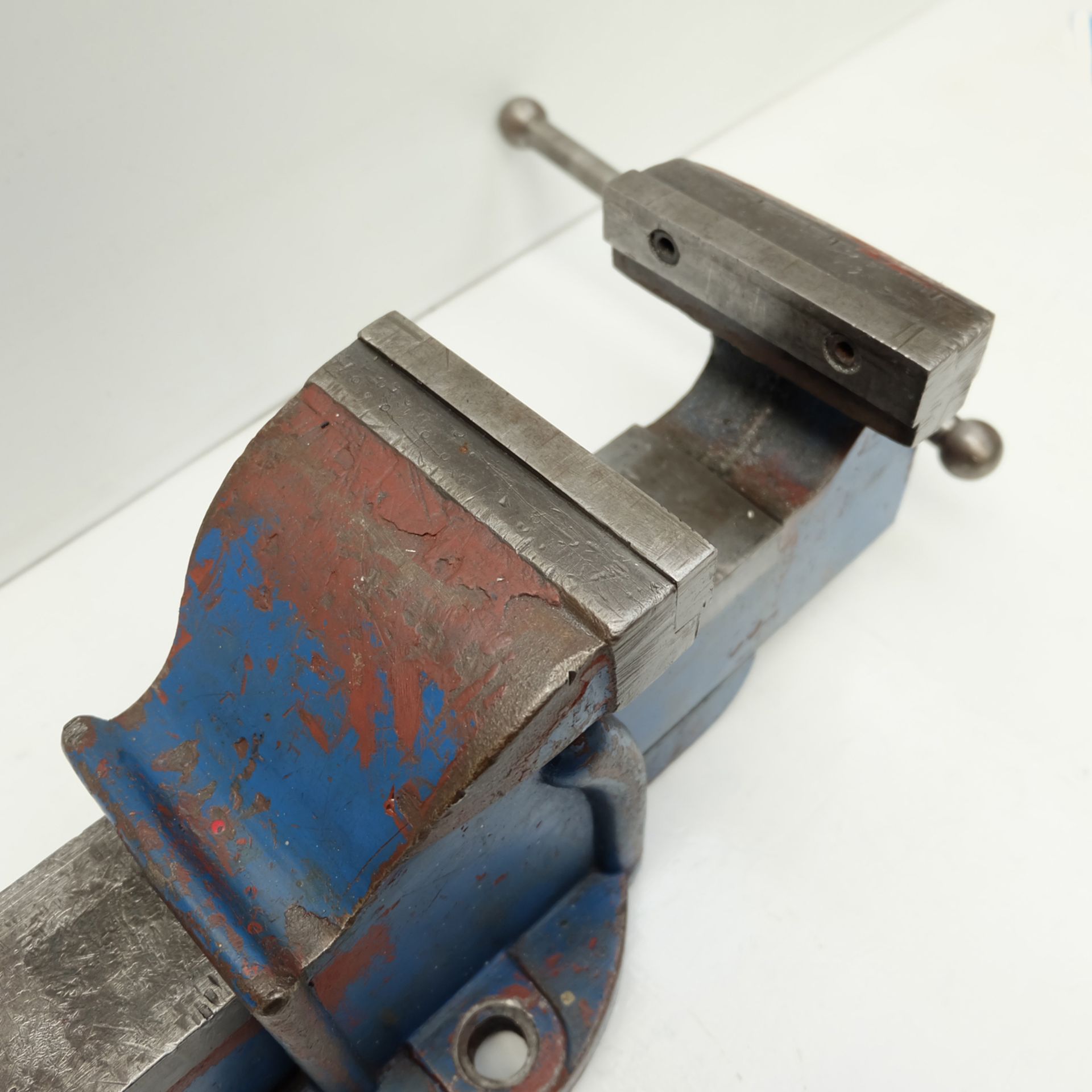 5" Bench Vice. Jaw Size 5". Max Opening 6 1/2". Jaw Height 3 1/4" Approx. - Image 4 of 4