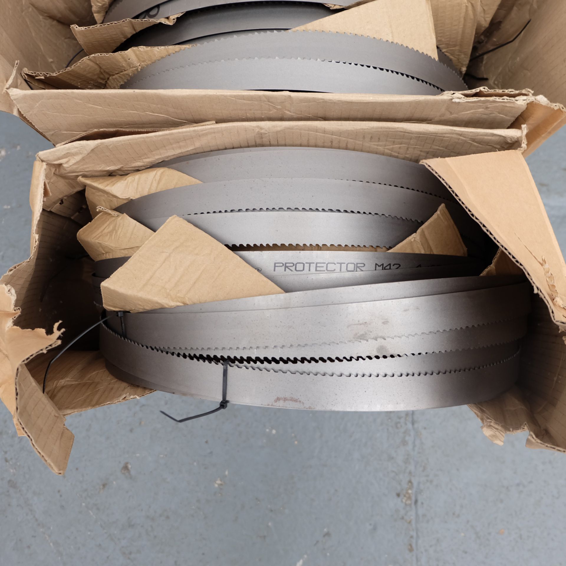 Selection of Amada & Morse M42, 4/6P Bandsaw Blades as Lotted. - Image 2 of 4