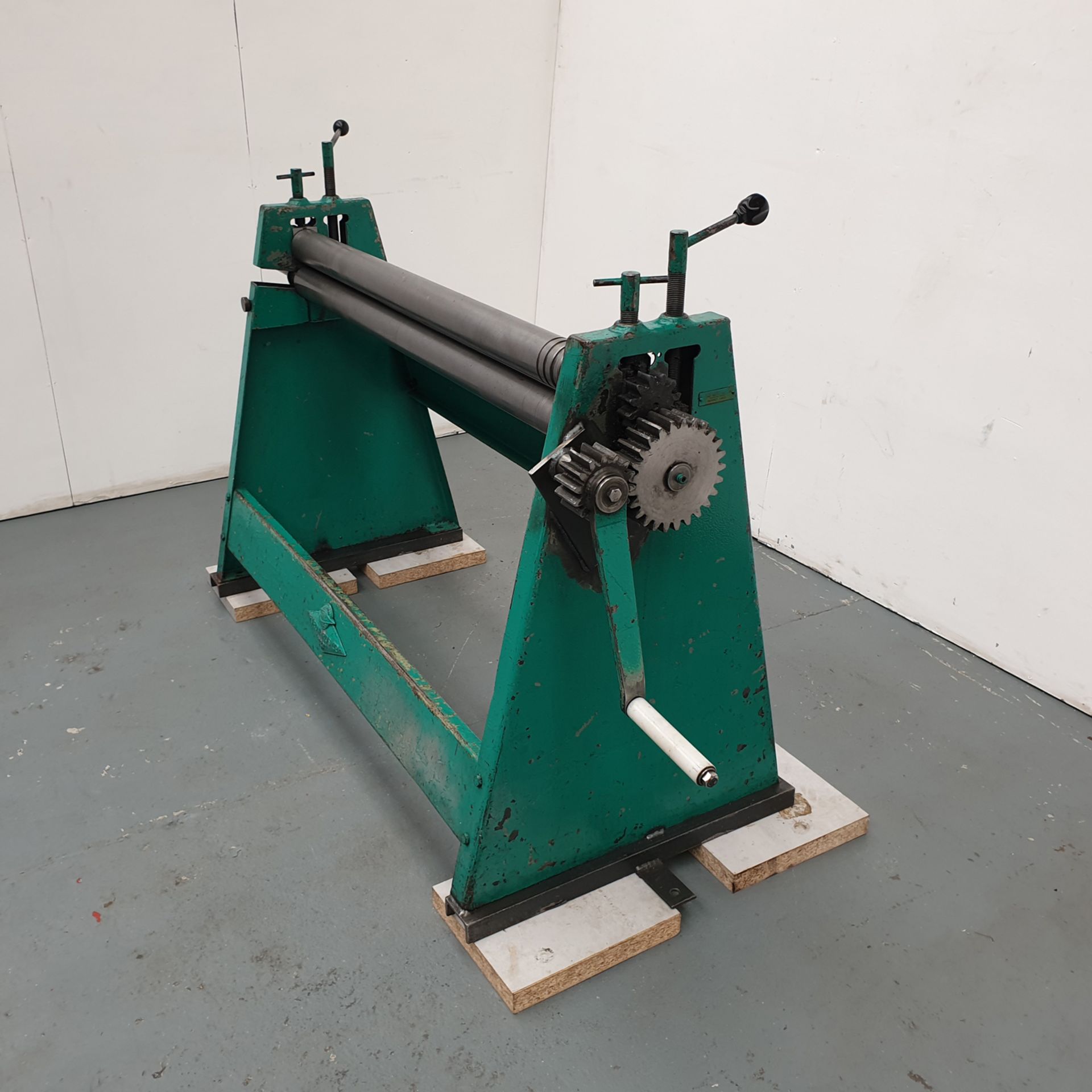 F.J. Edwards Manual Geared Sheet Metal Bending Rolls. Initial Pinch. - Image 2 of 7