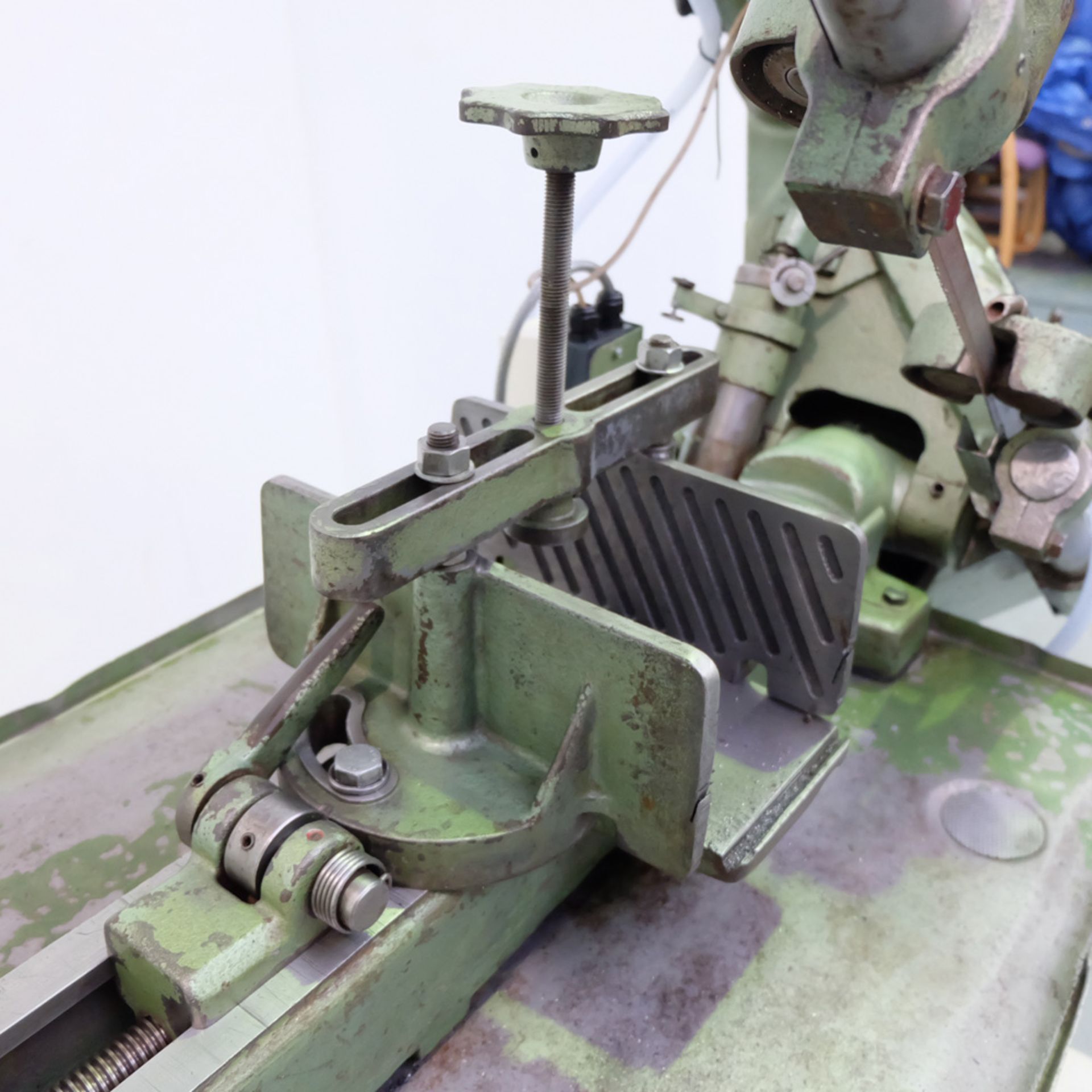 Forte 10" Horizontal Bandsaw. Capacity 10" Diameter. - Image 5 of 9