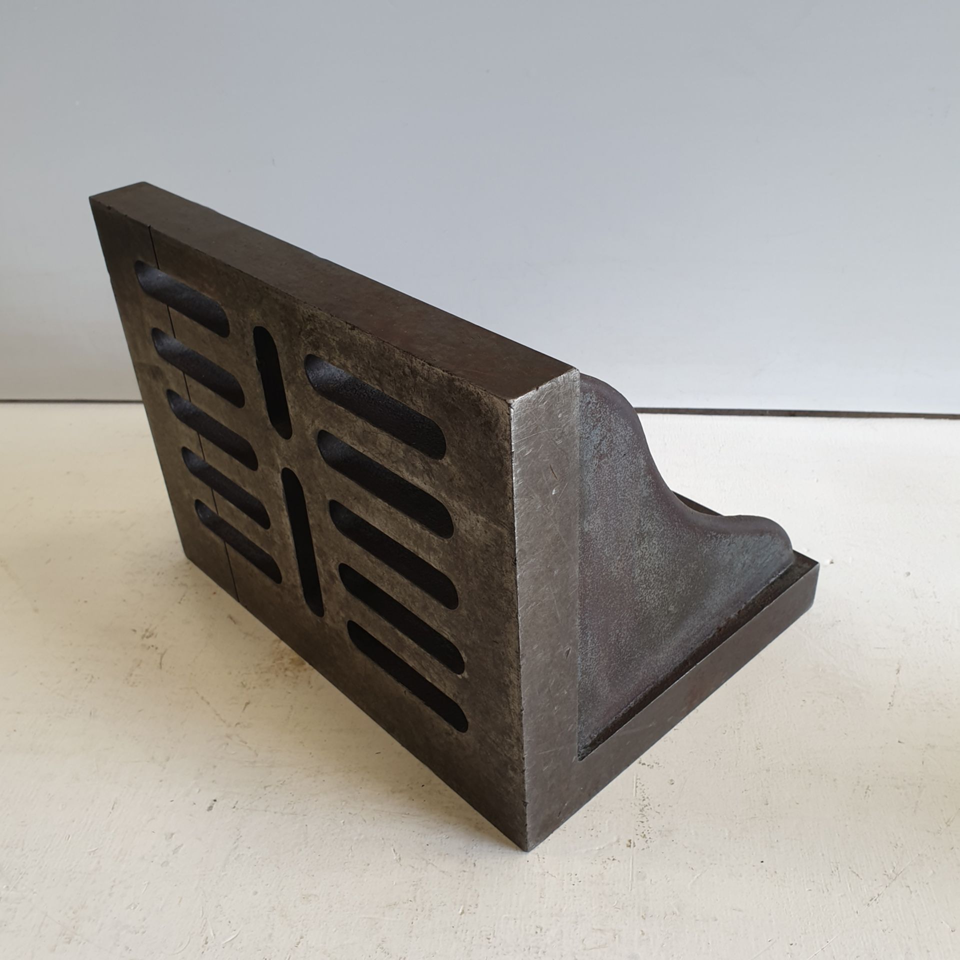 Slotted Webbed Angle Plate. Size 12" x 9" x 9". - Image 3 of 4