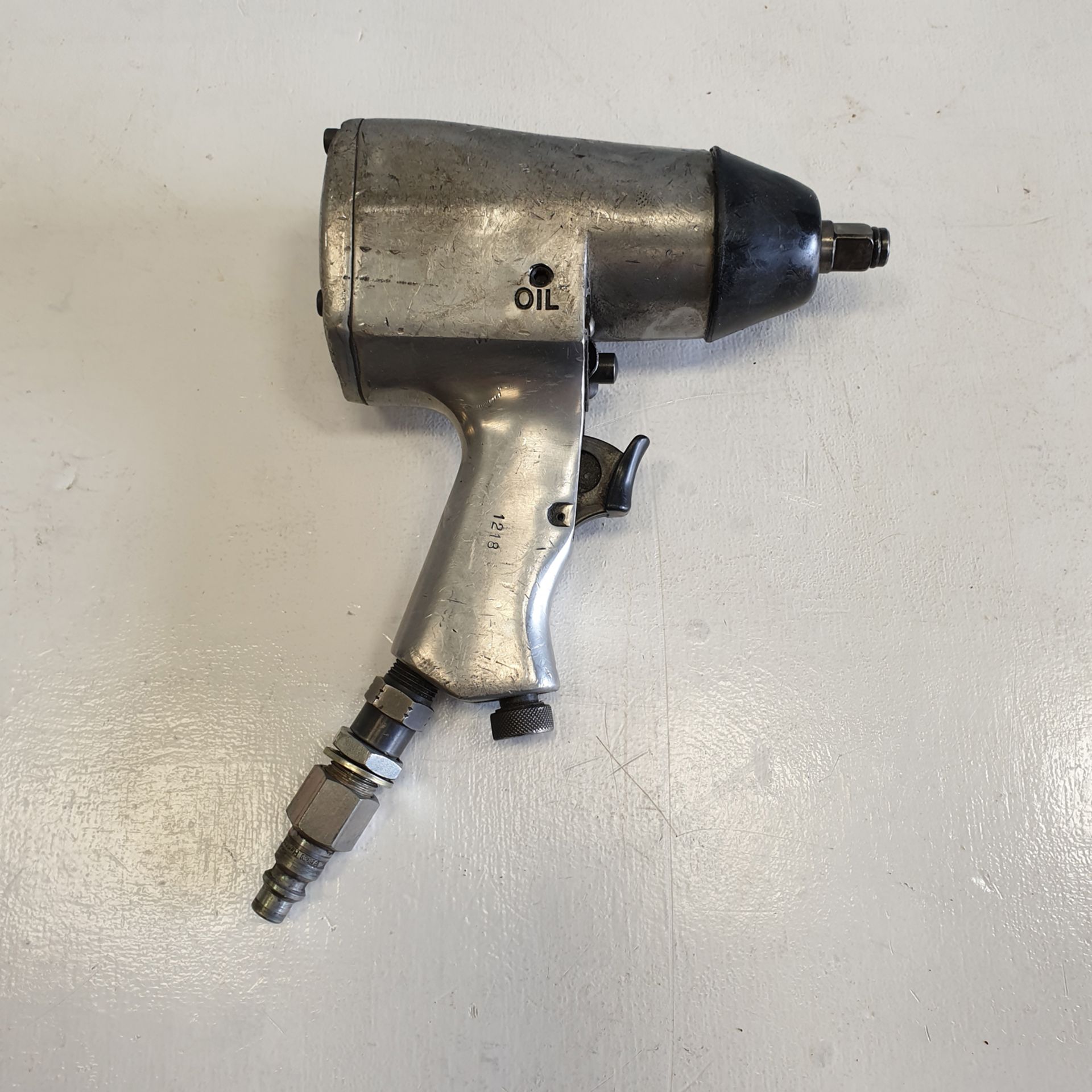 1/2" SQ Drive Air Impact Wrench. - Image 2 of 3