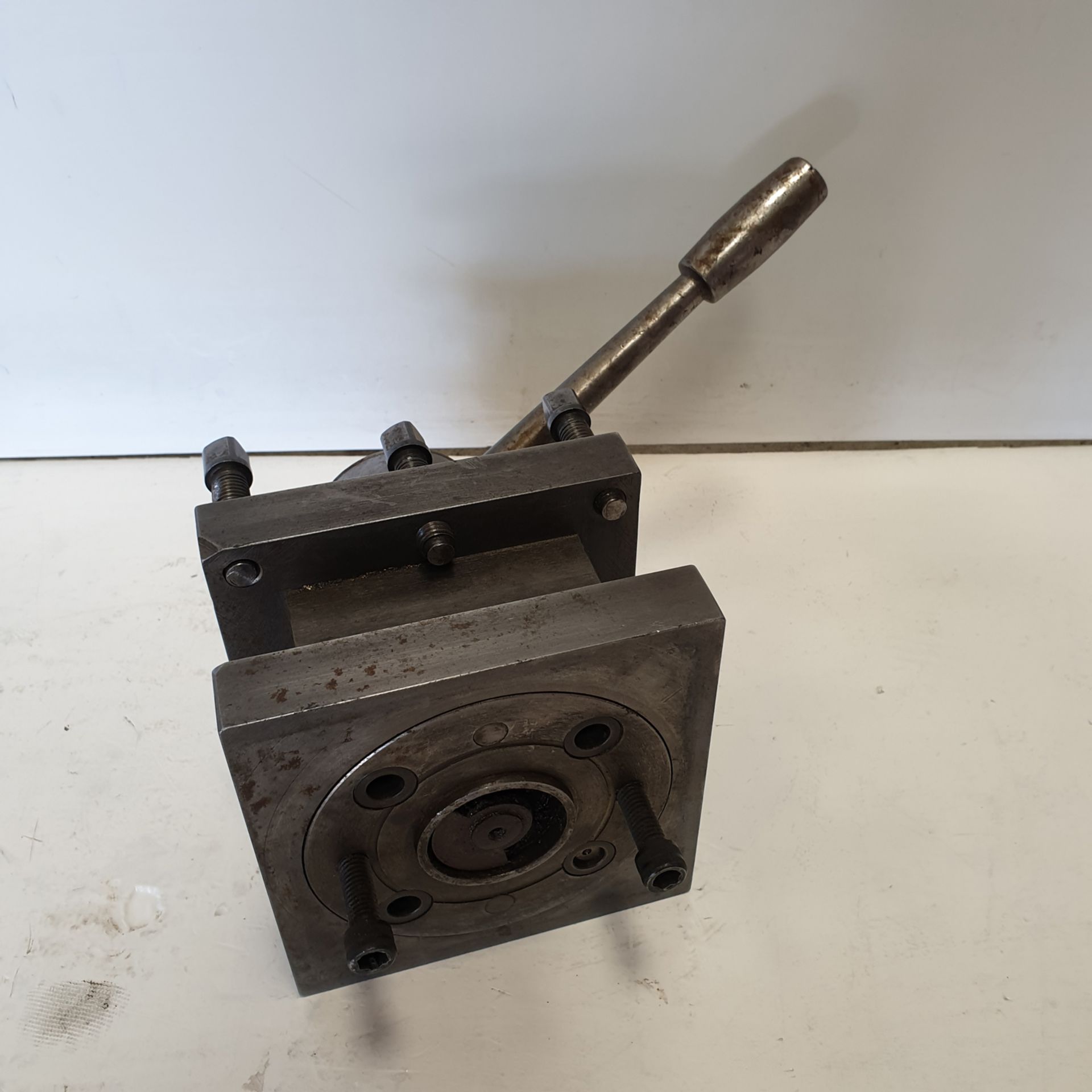 Four Way Toolpost for Lathe. Size of Block: 140mm. Tool Capacity: 45mm. Max Tool Height: 70mm. - Image 3 of 3