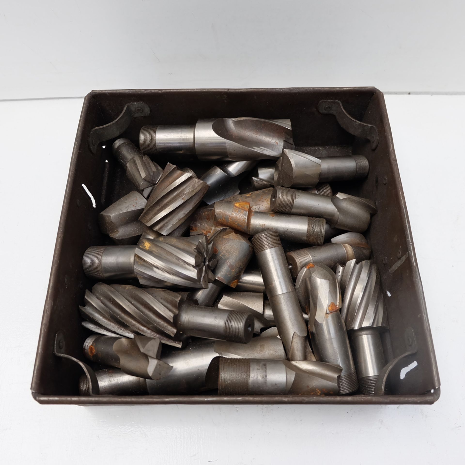Selection of Various End & Slot Milling Cutters as Lotted.