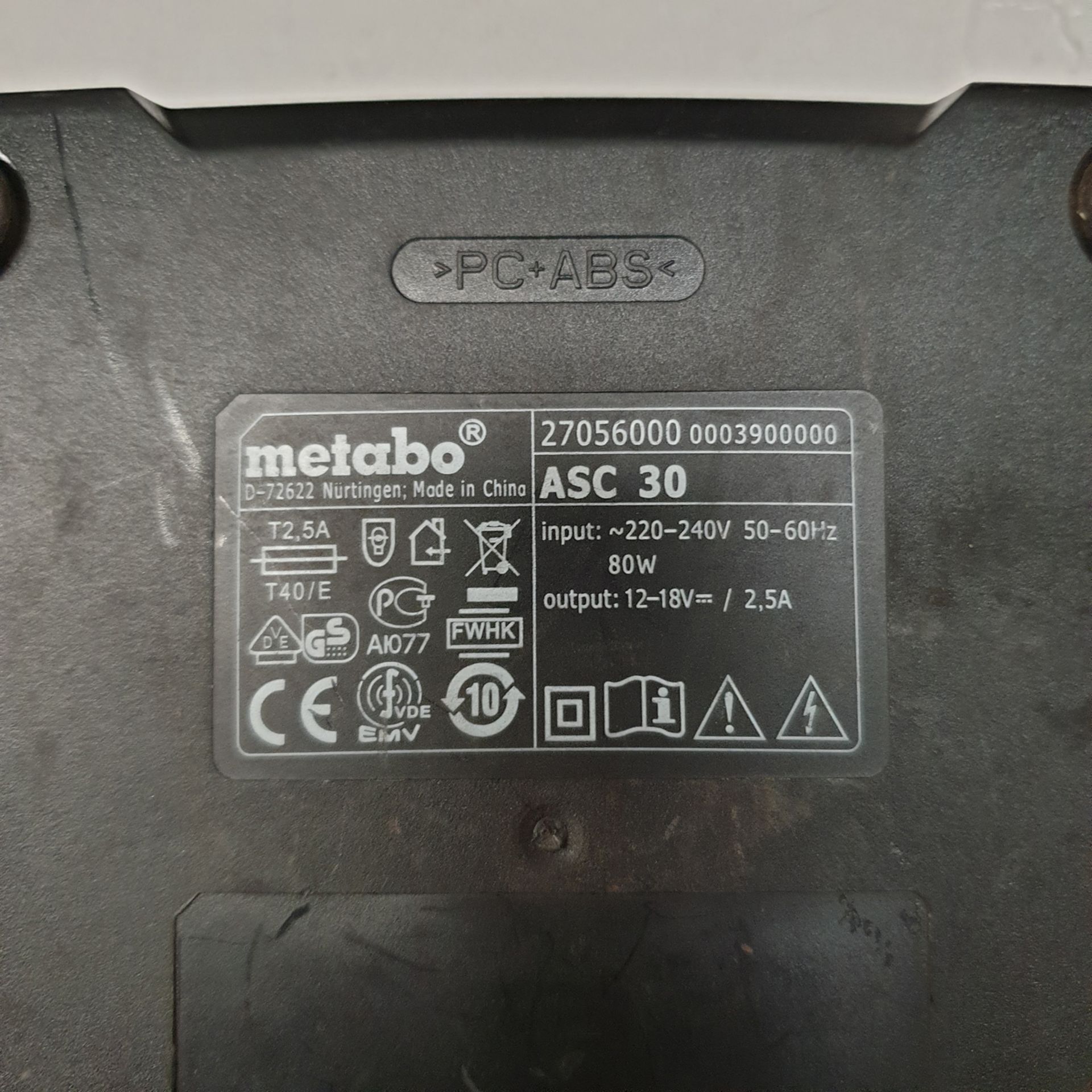 4 x Metabo ASC 30 Battery Chargers. 220-240 Volt. - Image 3 of 3