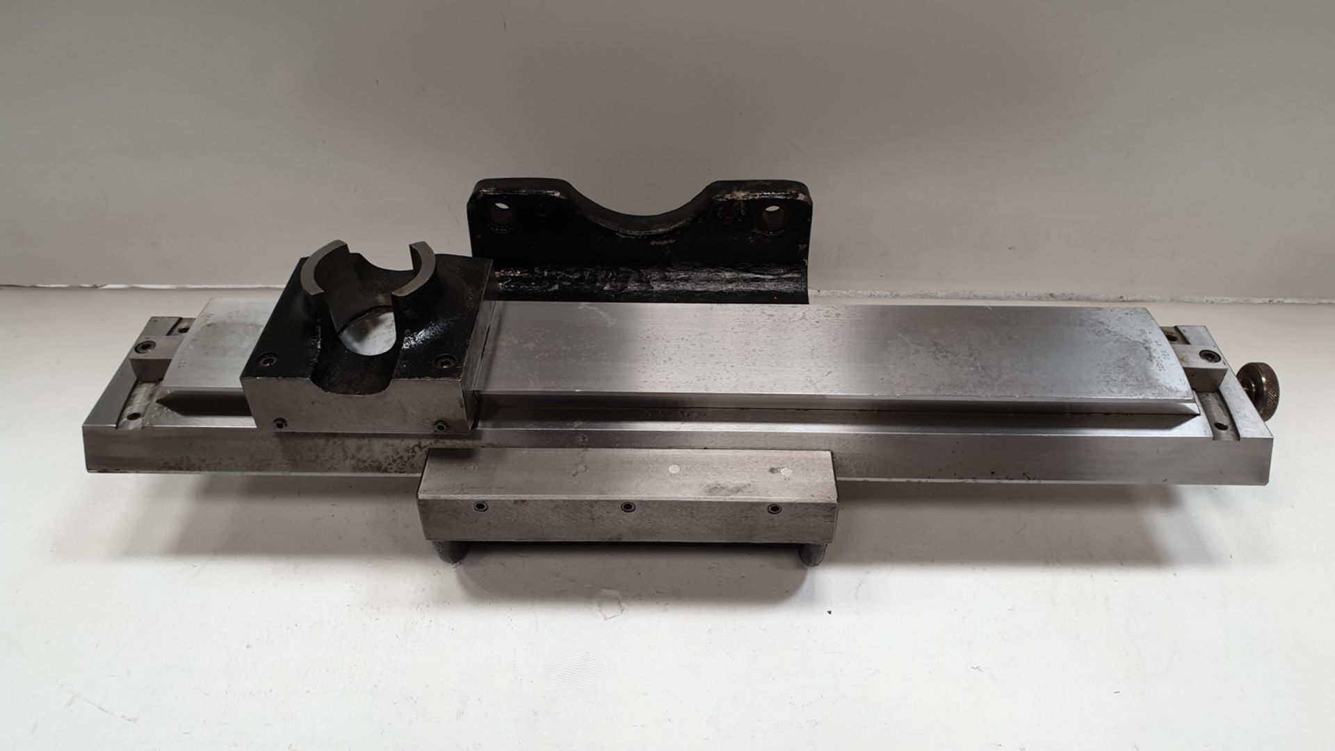 Taper Turning Slideway. Surface Area: Approx 500mm x 75mm (Ref 330)