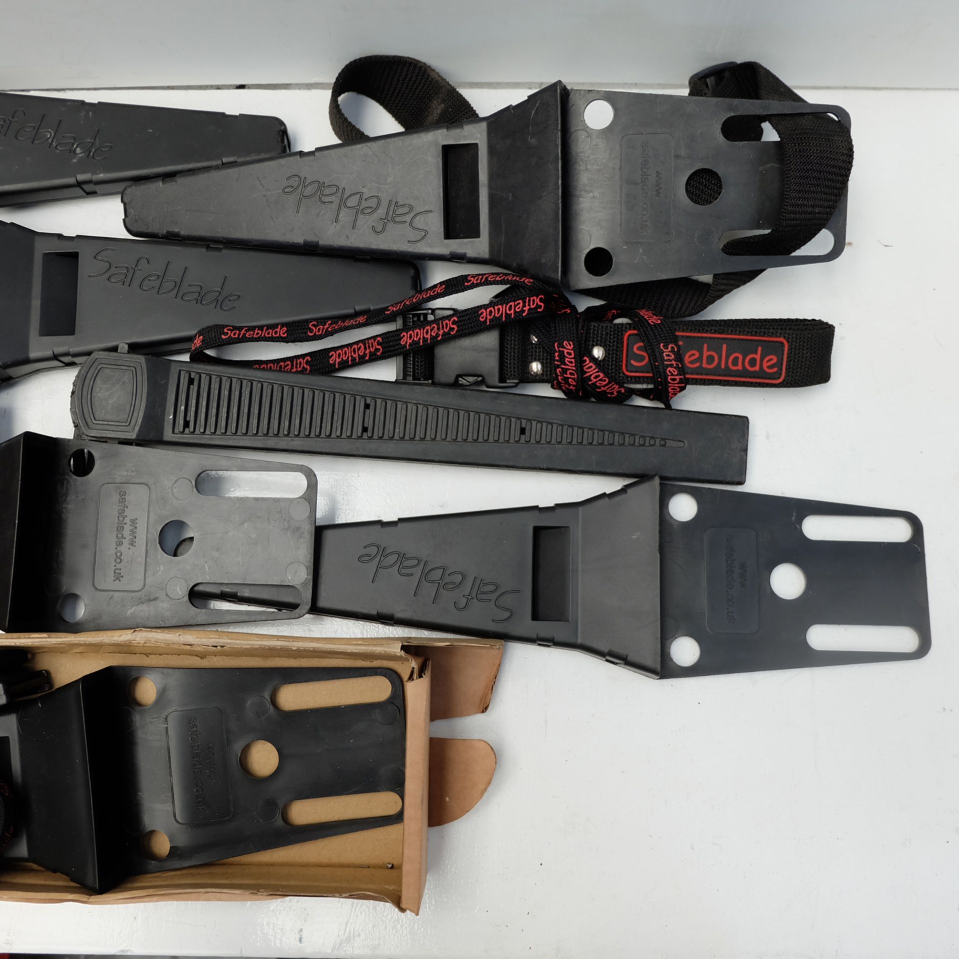 Selection of Safeblade Holsters as Lotted. - Image 3 of 3