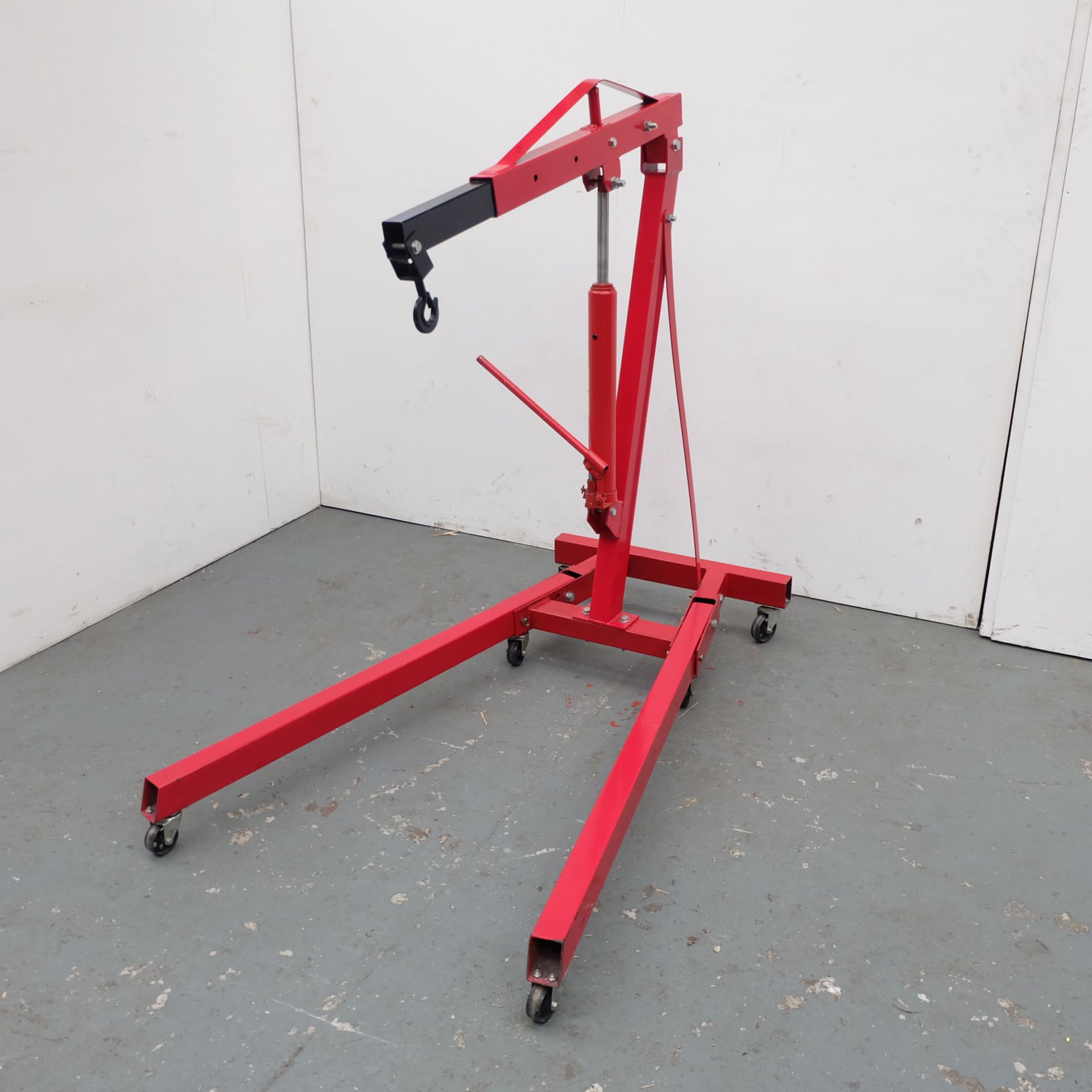 2 Ton Automotive Engine Lift. Four Jib Positions. 500Kg Lift With Jib Fully Extended. - Image 2 of 7