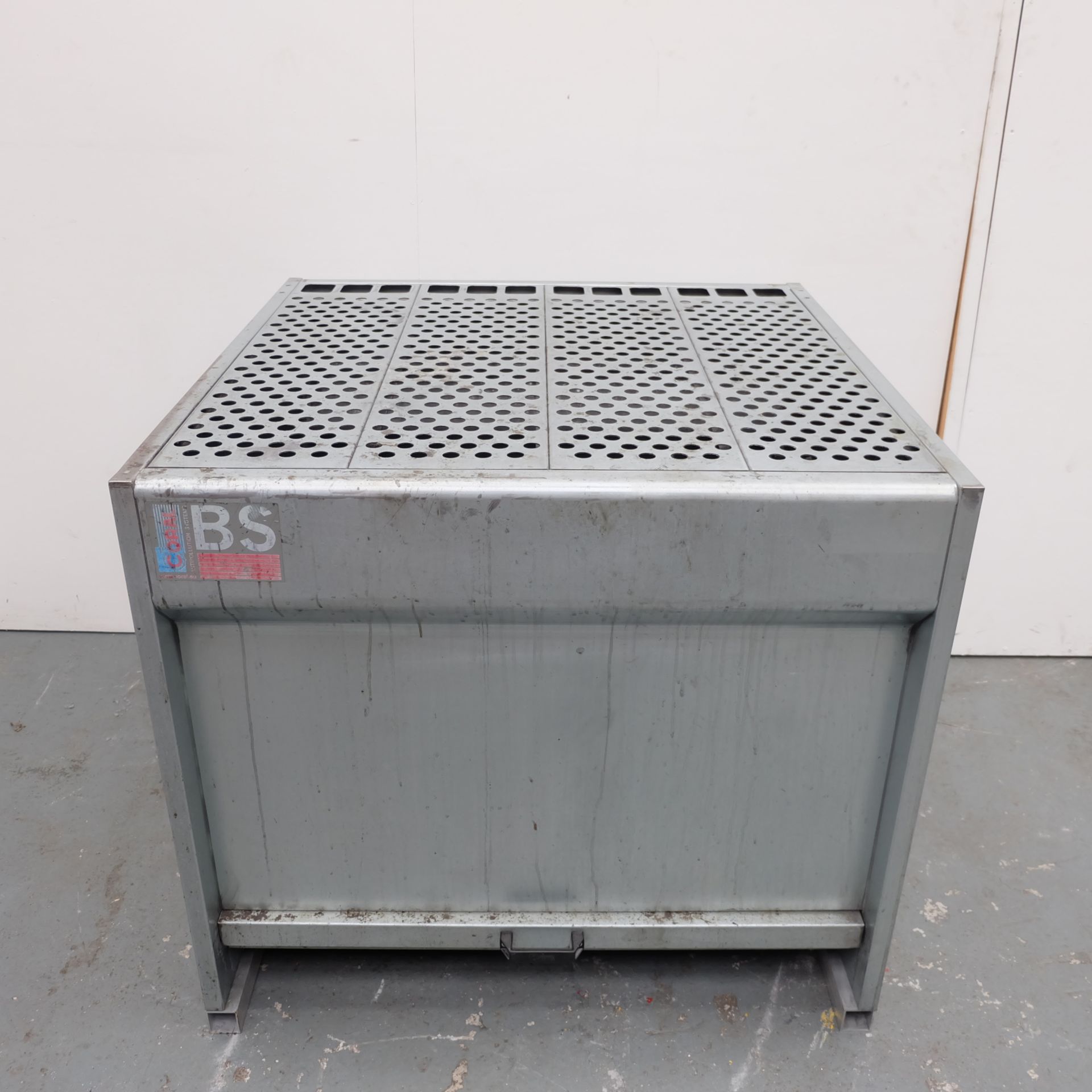 Coral BS/S Welding Bench Without Fan. Size: 42" x 42". Work Height: 36". Made From Galvanised Steel