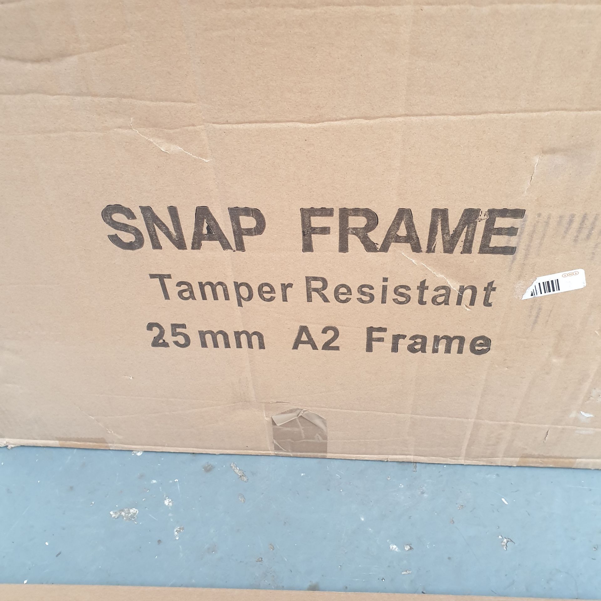 10 x Snap Frame Tamper Resistant 25mm A2 Frame - Image 5 of 5