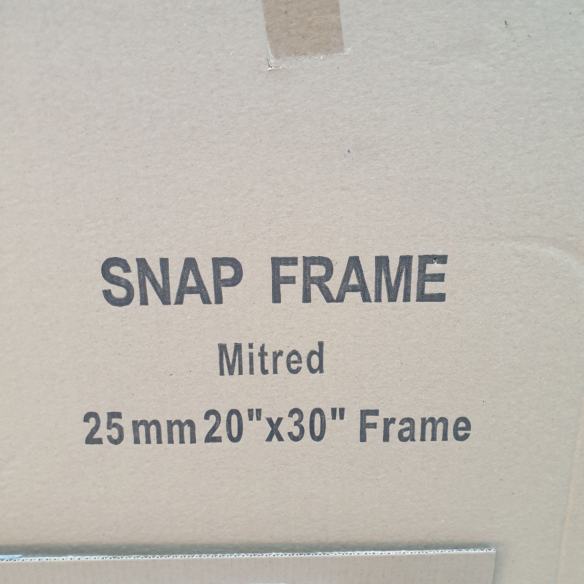 30 x Snap Frame Mitred 25mm 20" x 30" Frame - Image 4 of 8