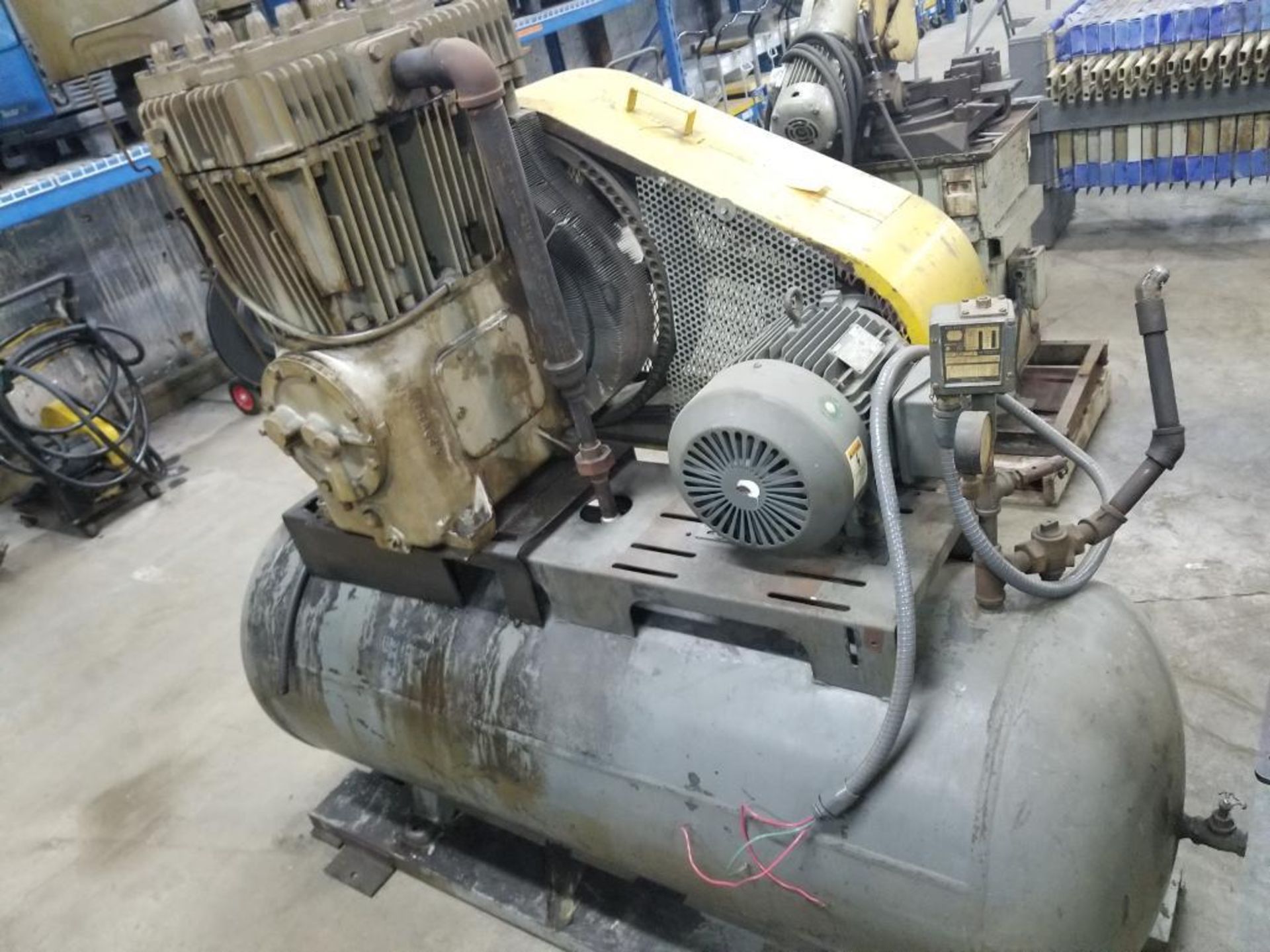 40hp Quincy model 390-12 compressor. 3 phase multi-voltage. - Image 9 of 10