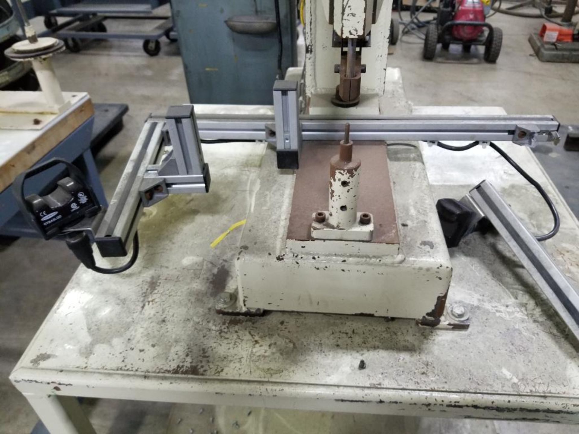 MFS Milford Fastening Systems 57 table top Rivet machine. - Image 6 of 9