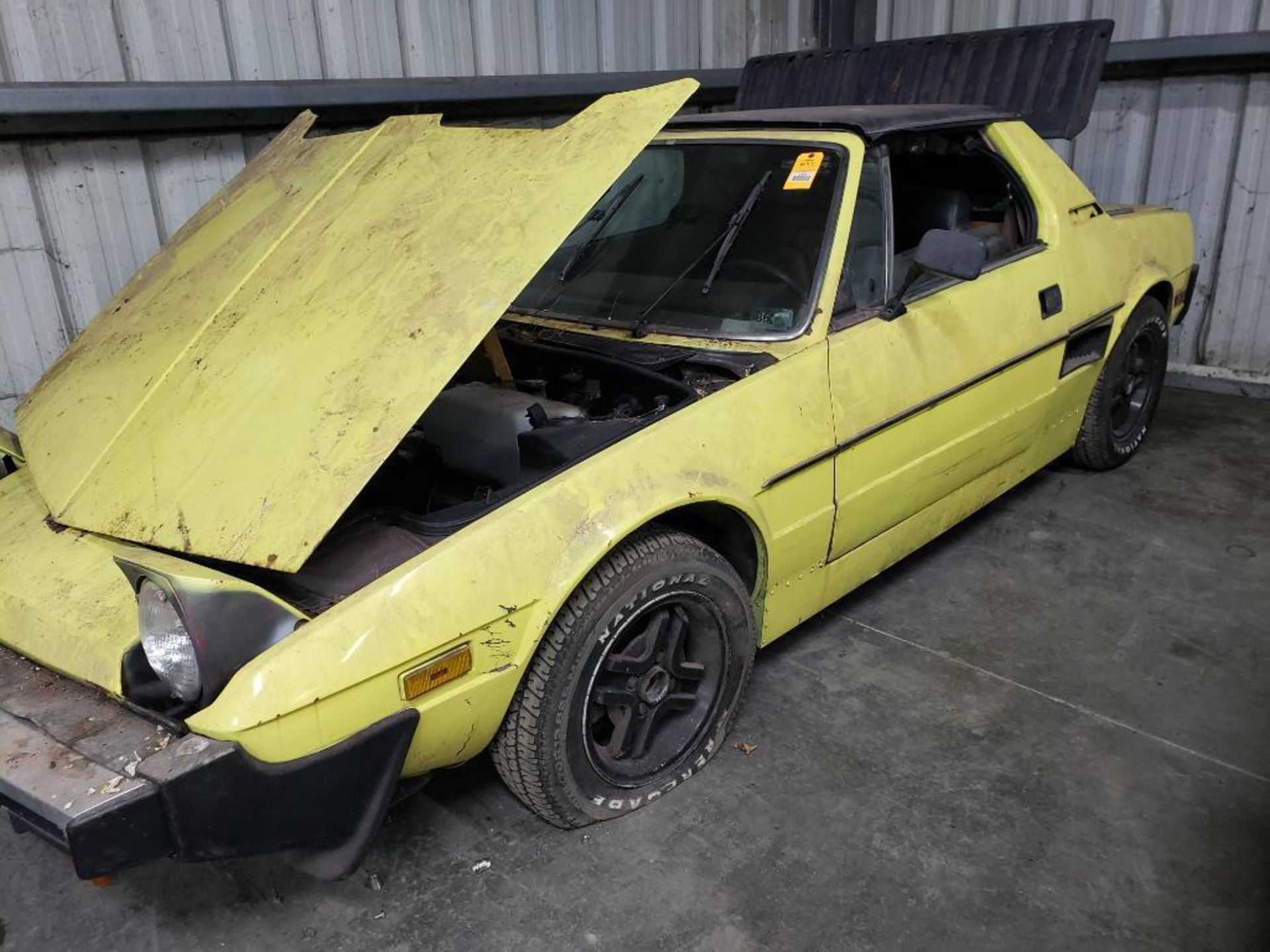 1981 Fiat Bertone. VIN number ZFABS00A6B8142844. Parts repairable. Vehicle IS titled. - Image 3 of 29
