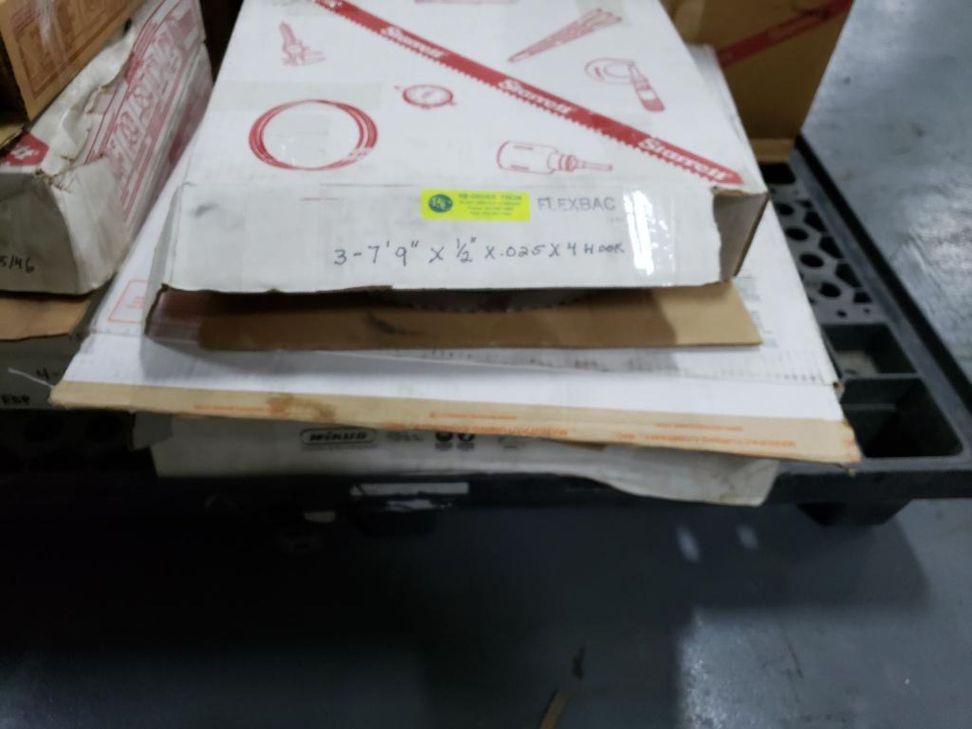 Pallet of band saw blades. - Image 7 of 16