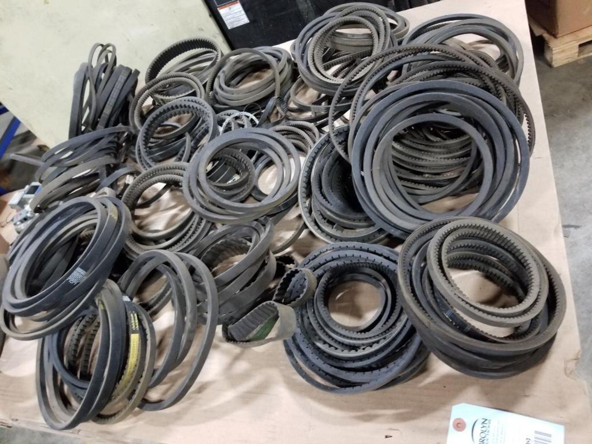 Pallet of assorted belts. - Image 17 of 17