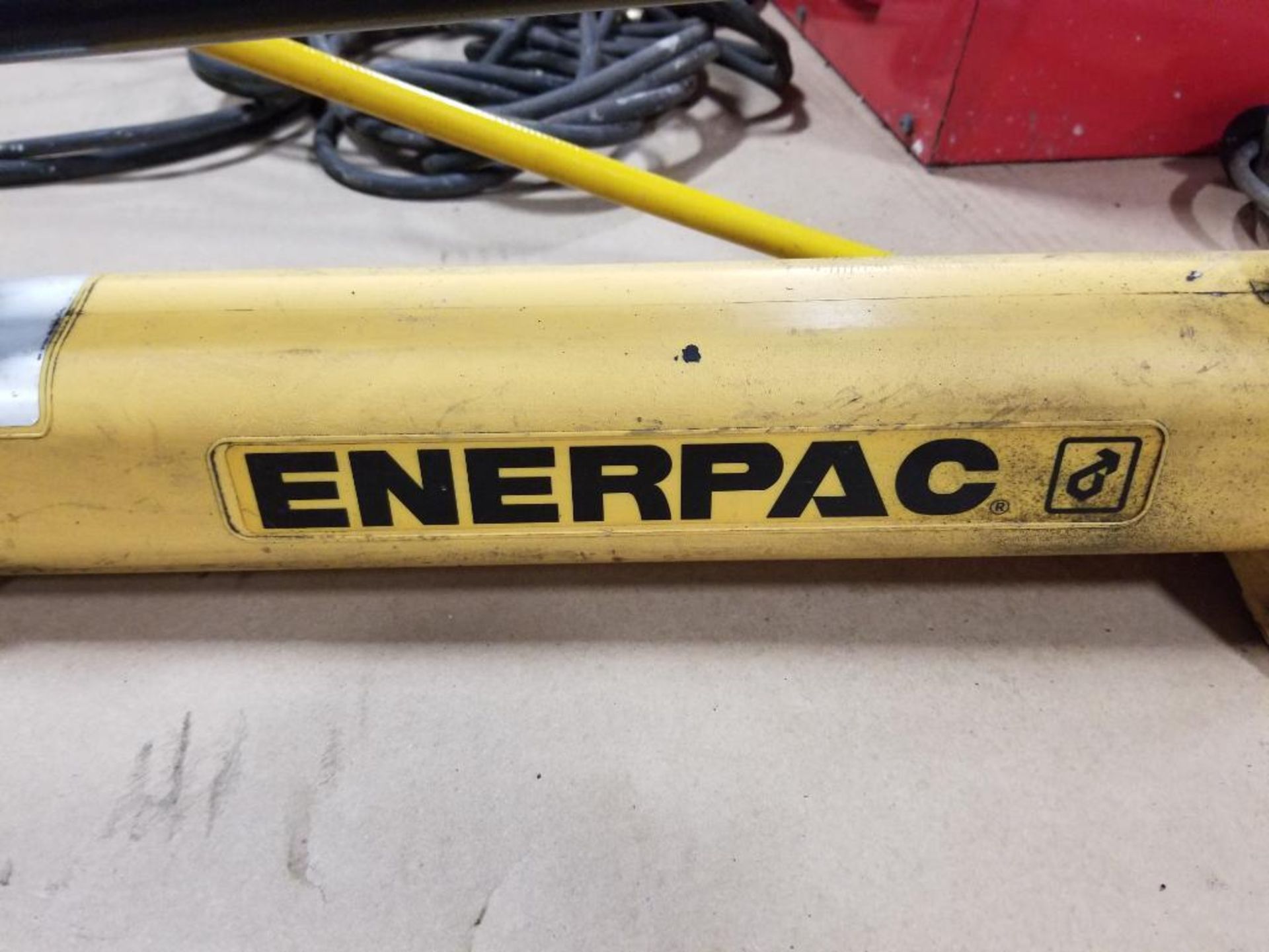 Enerpac pump and cylinder. - Image 2 of 9