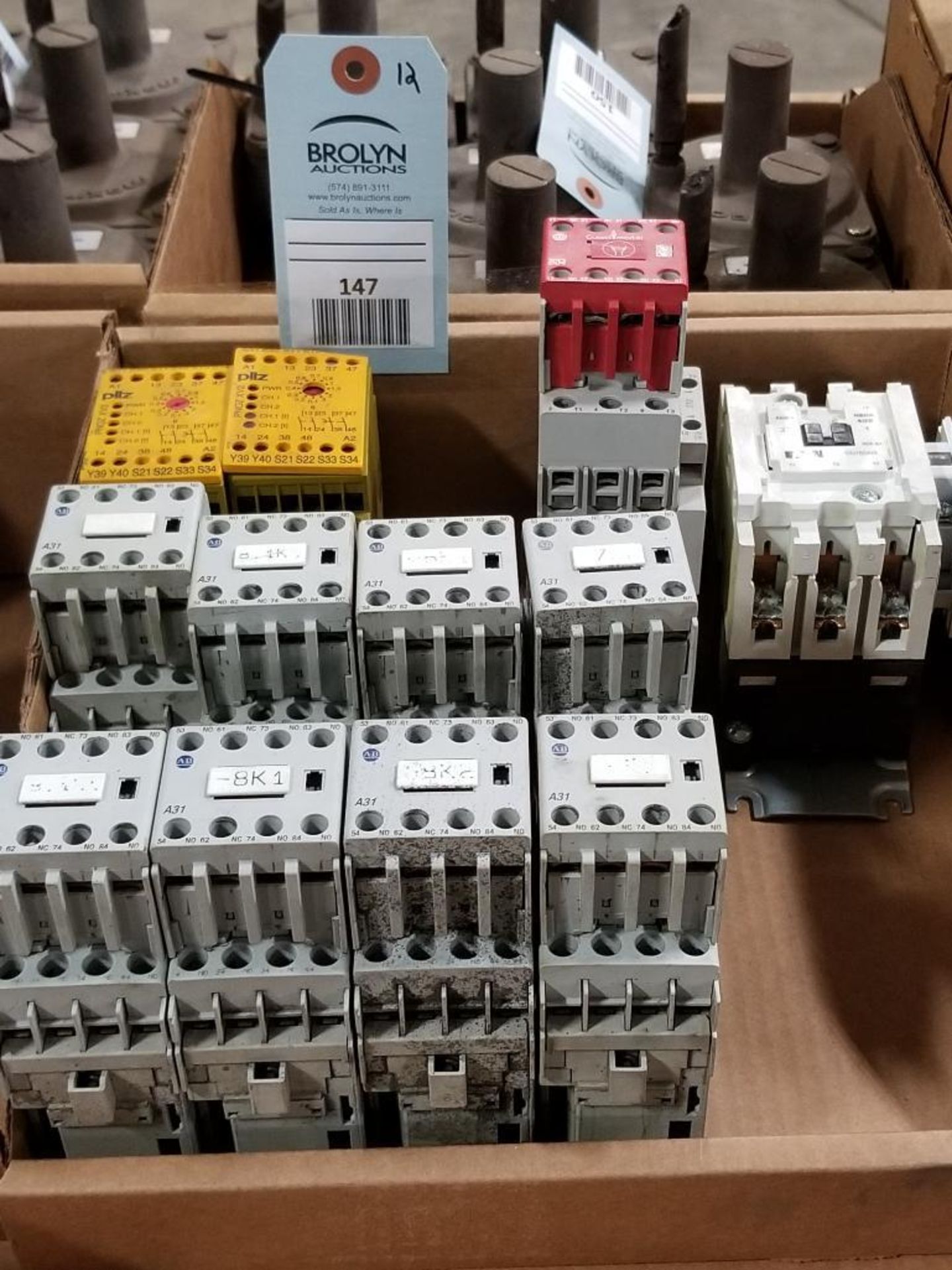 Qty 12 - Assorted electrical relay, contactor. Pilz, Allen Bradley.