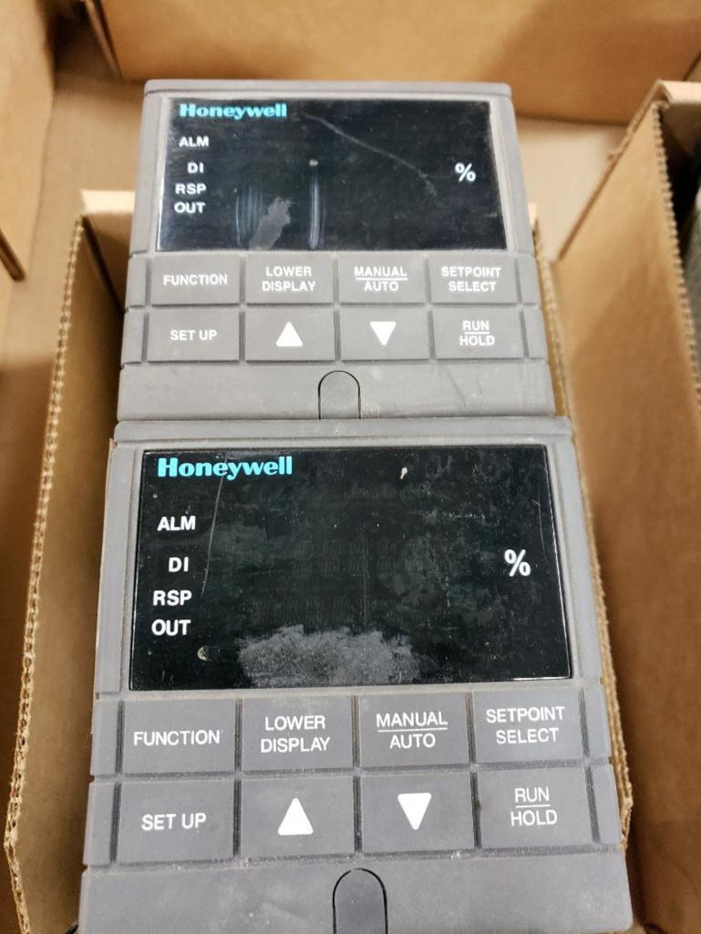 Qty 3 - Assorted Honeywell UDC3000 universal control units - Image 3 of 6