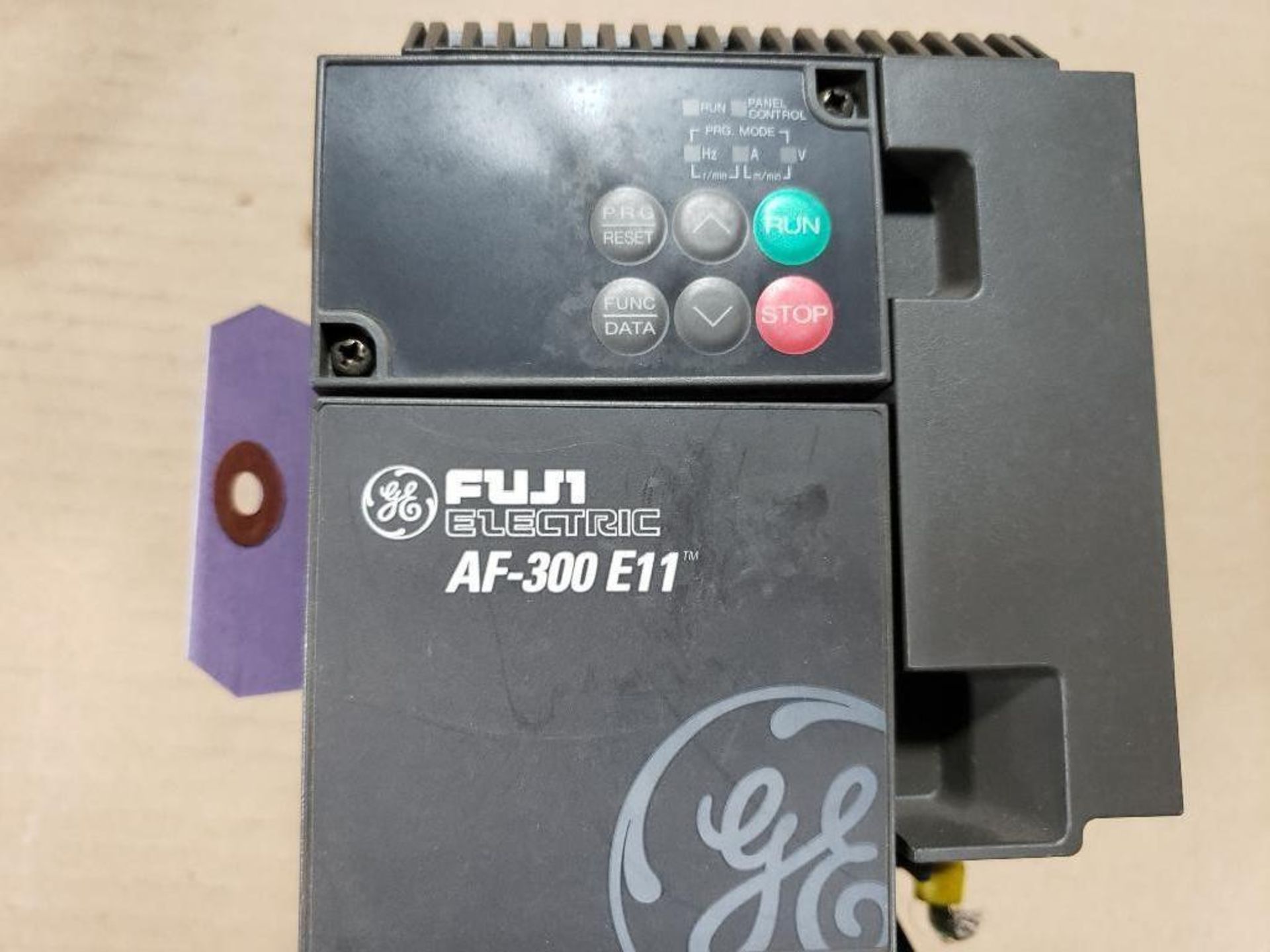 GE Fuji Electric AF-300 E11 drive. 6KE1143001X1A1. - Image 2 of 4