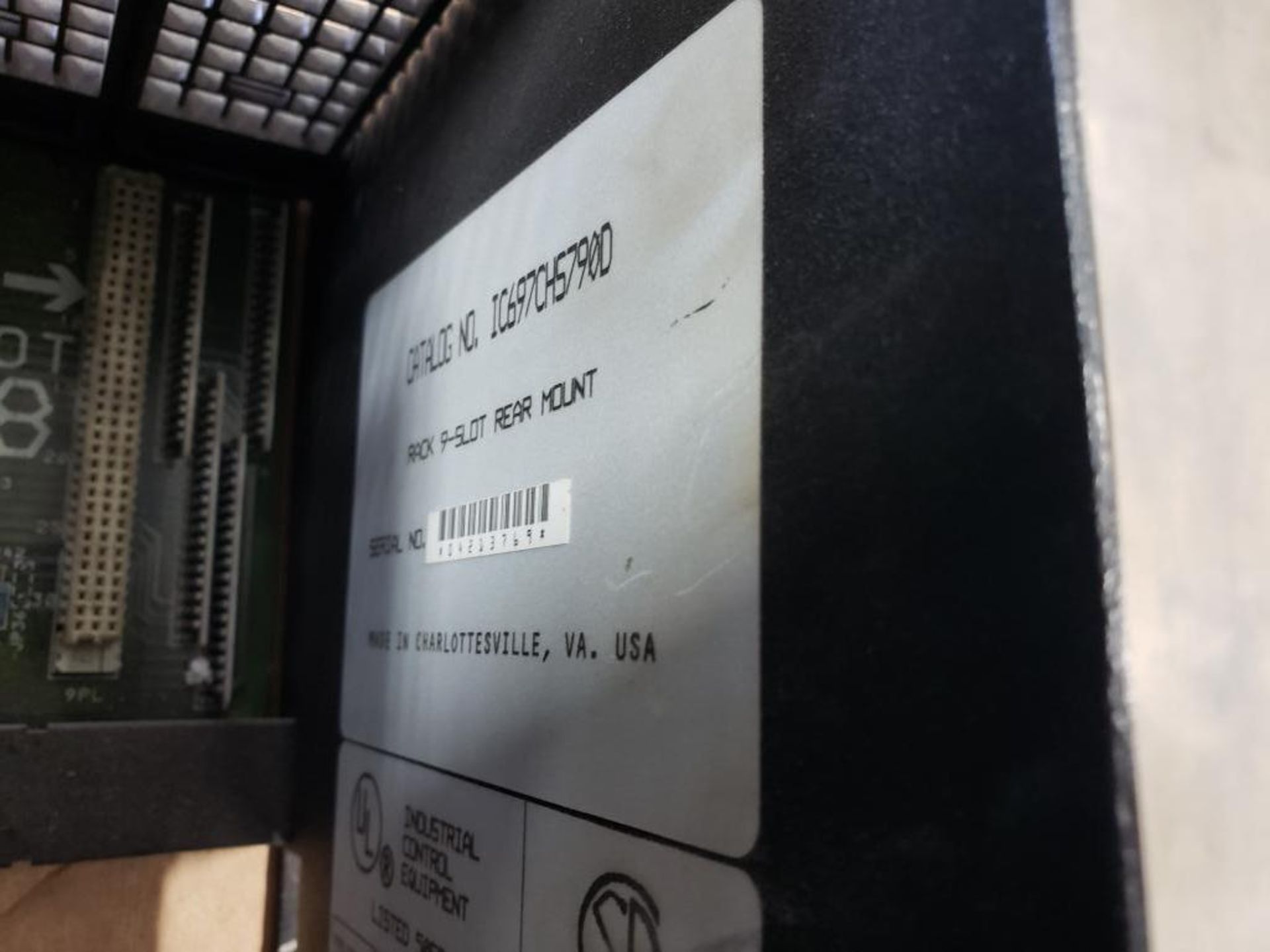 GE Fanuc Series 90-70 programmable controller rack. - Image 7 of 9