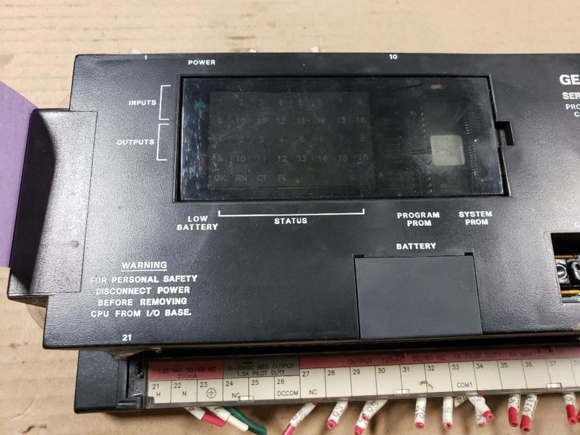 GE Fanuc Series 90-20 programmable controller. - Image 3 of 8