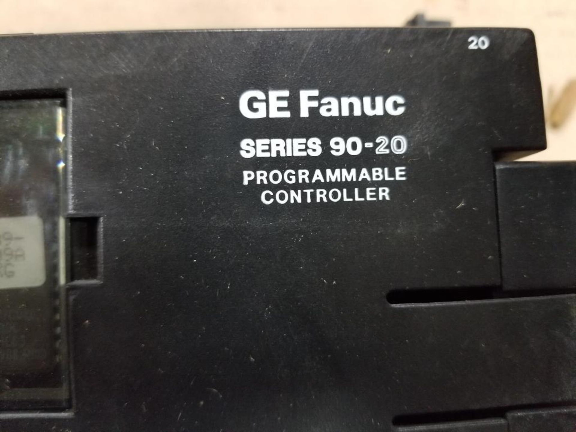 GE Fanuc Series 90-20 programmable controller. - Image 2 of 8