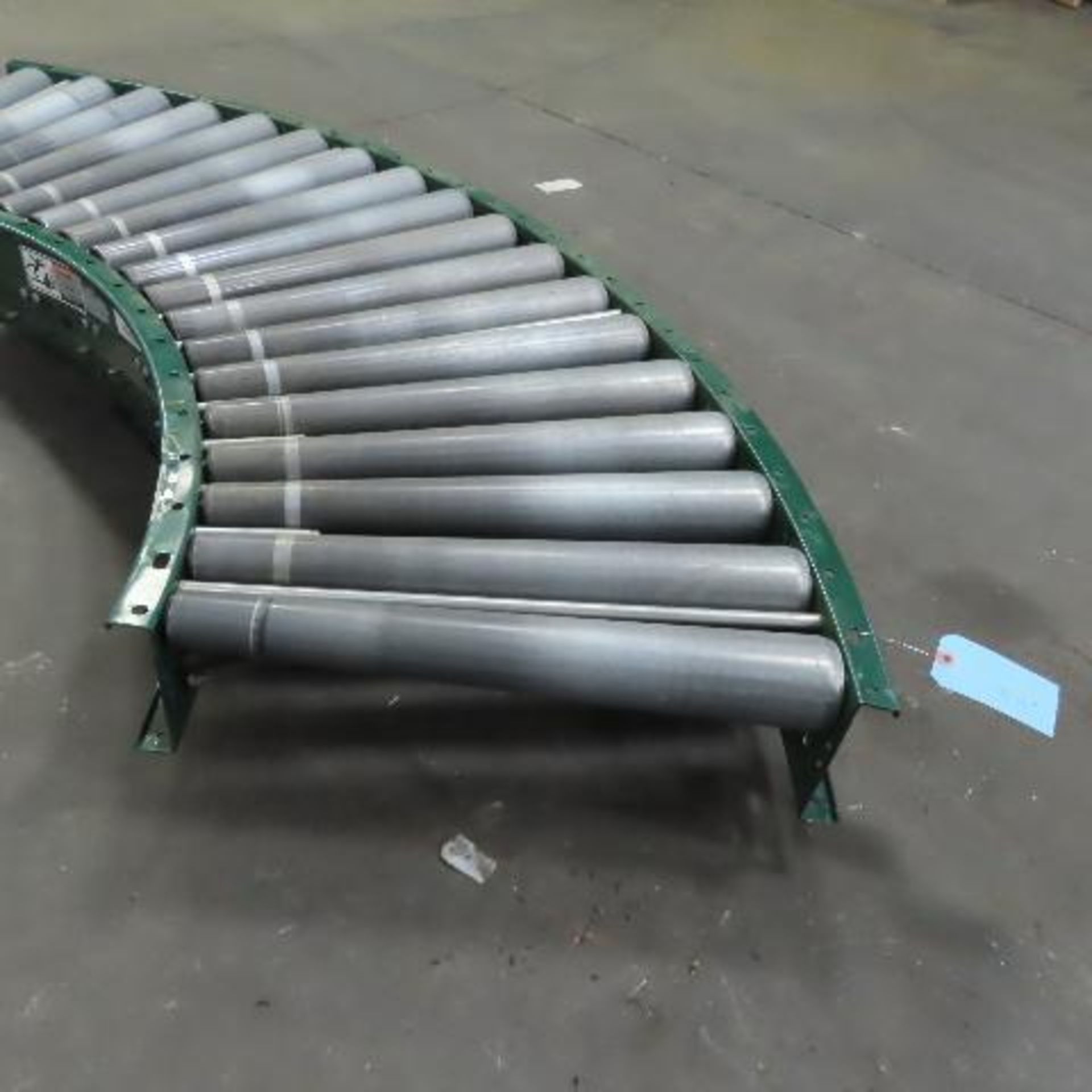 Rapistan Dematic 25" 45° Live Powered Roller Curve Conveyor V-Belt Slave Driven. - Image 4 of 6