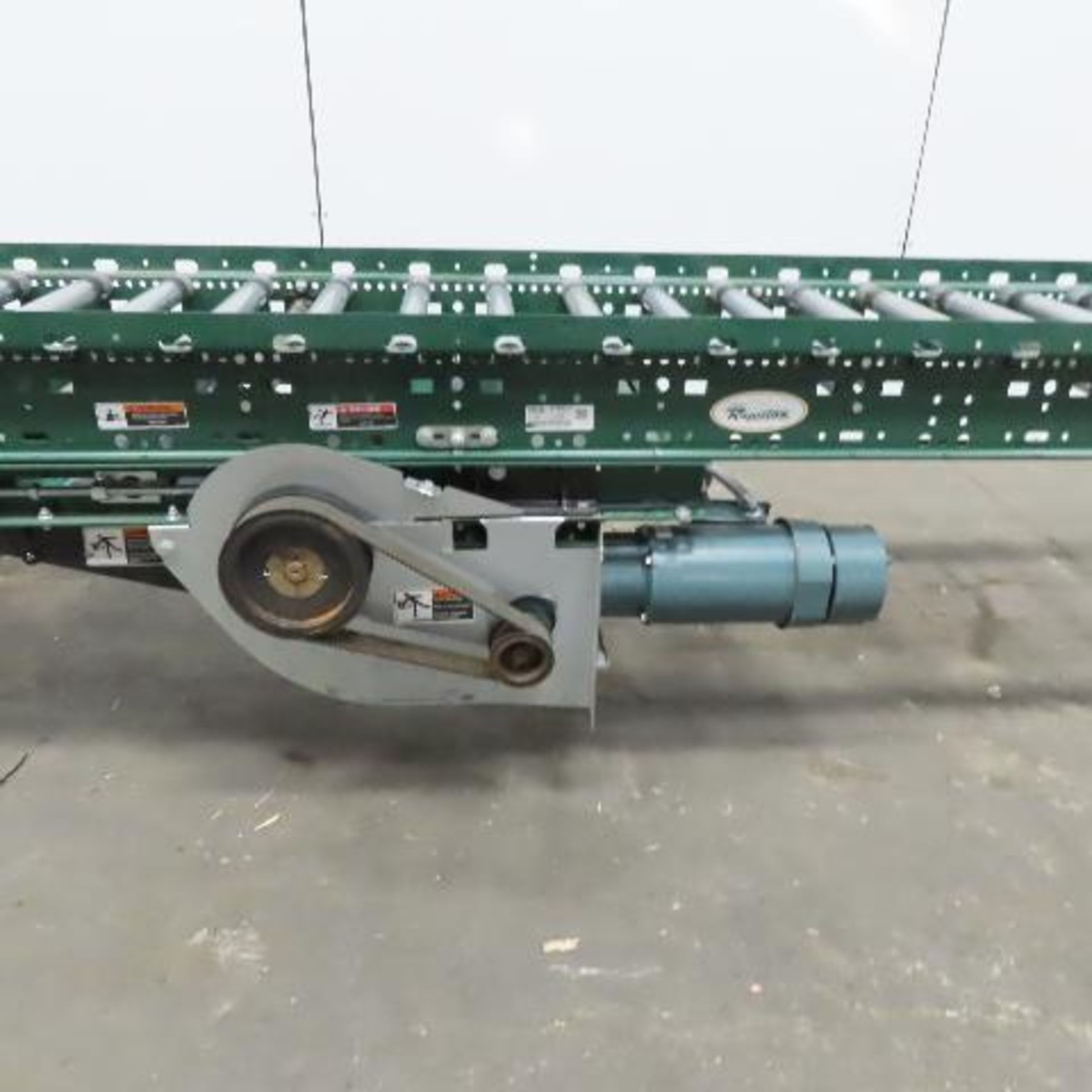 Rapistan Dematic 25" x 144 " Center Drive Belt Over Roller Conveyor 60 FPM 3Ph - Image 3 of 9