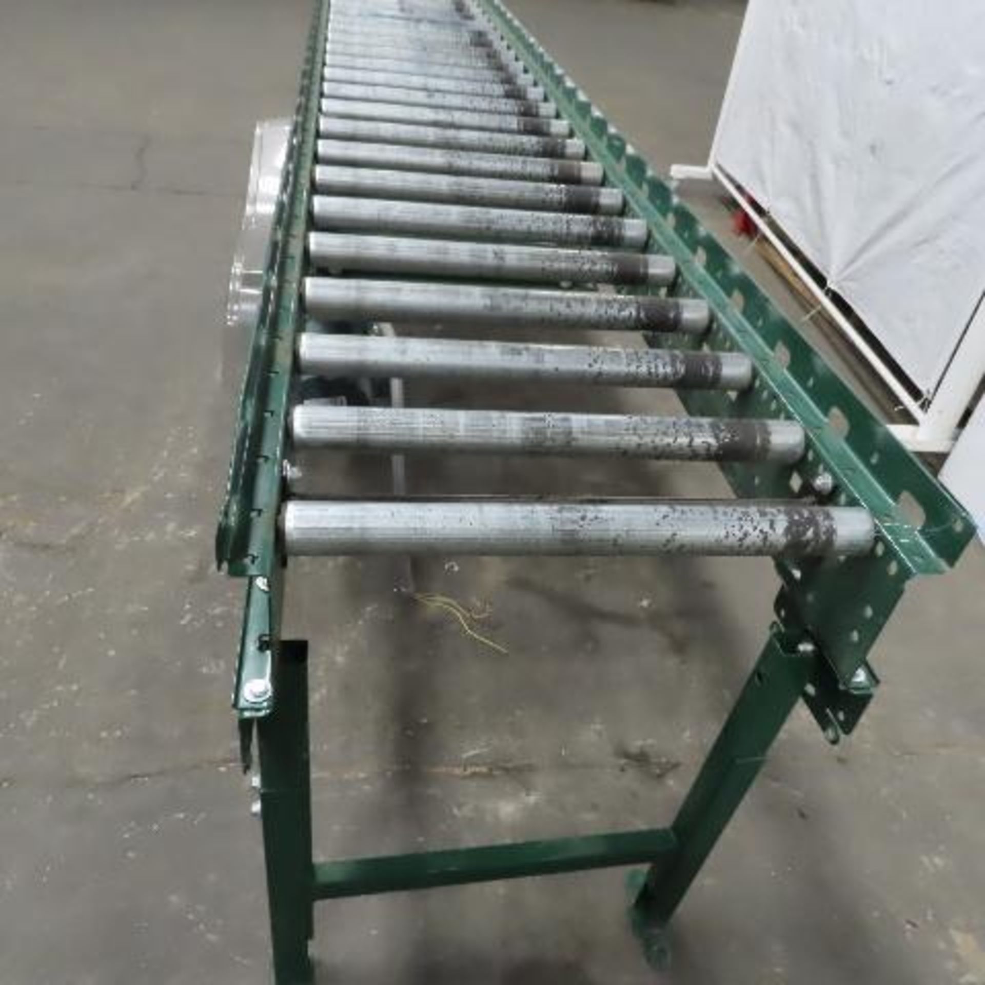 Rapistan Dematic 25" x 144 " Center Drive Belt Over Roller Conveyor 60 FPM 3Ph - Image 4 of 9