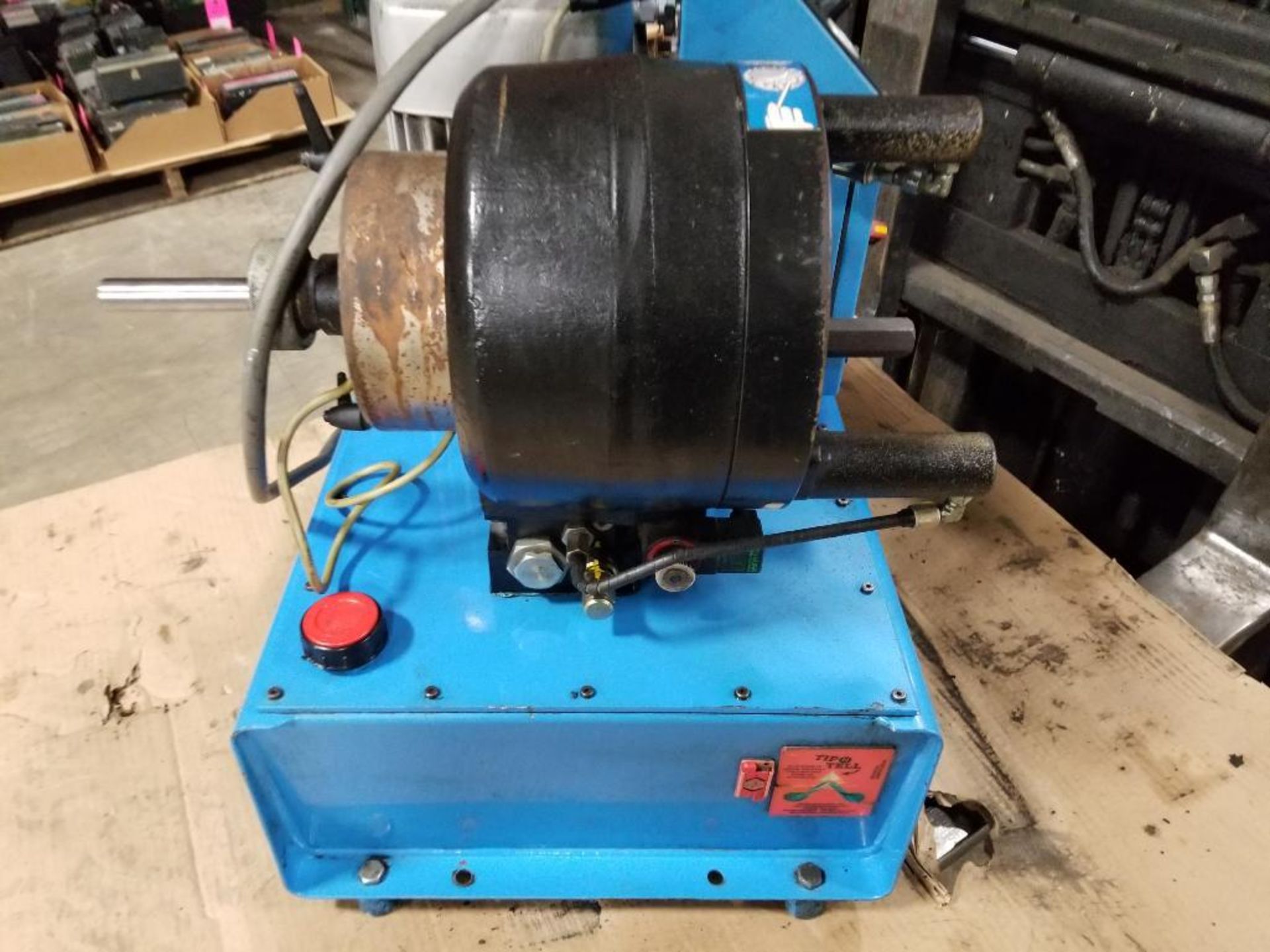 Finn-Power hydraulic swaging crimping machine. Model P20, Part number P20IS23. Mfg date 2005. - Image 7 of 16