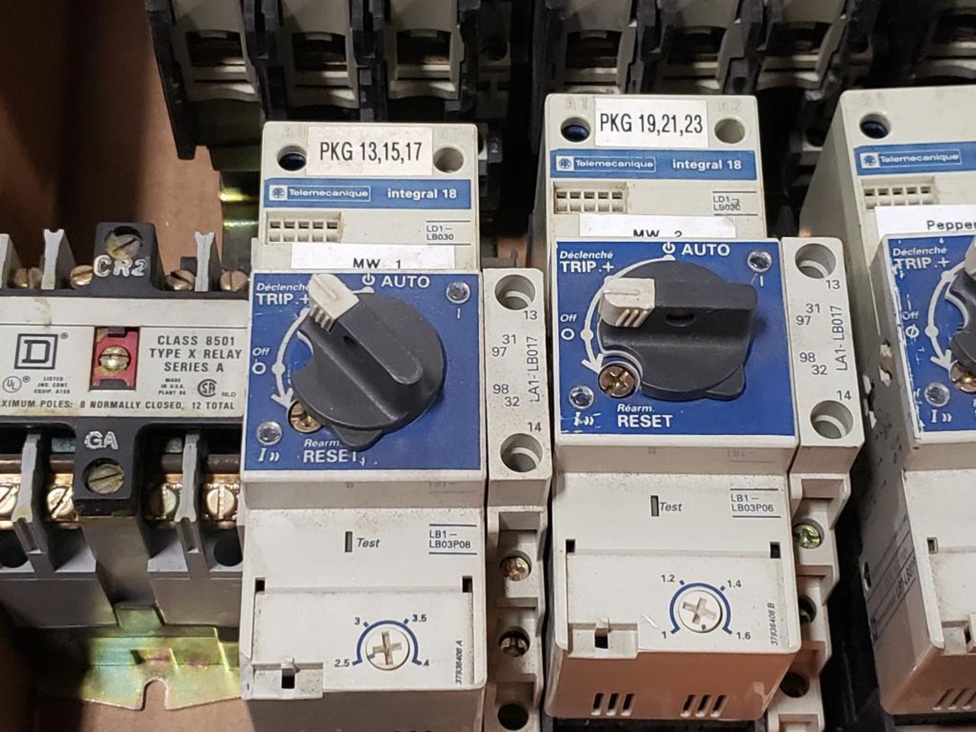 Large assortment of contactors. - Image 6 of 7