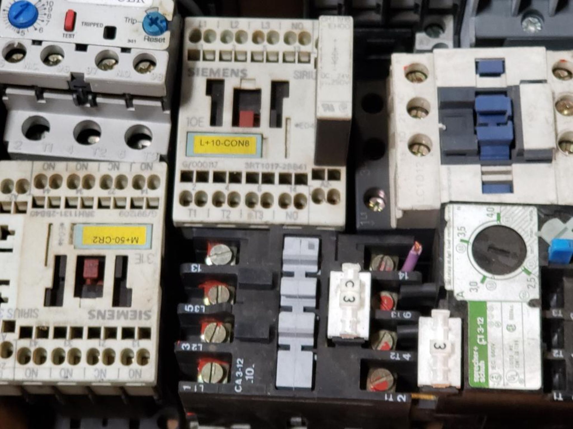 Assorted contactors. Allen Bradley, Abb, Siemens. - Image 8 of 10