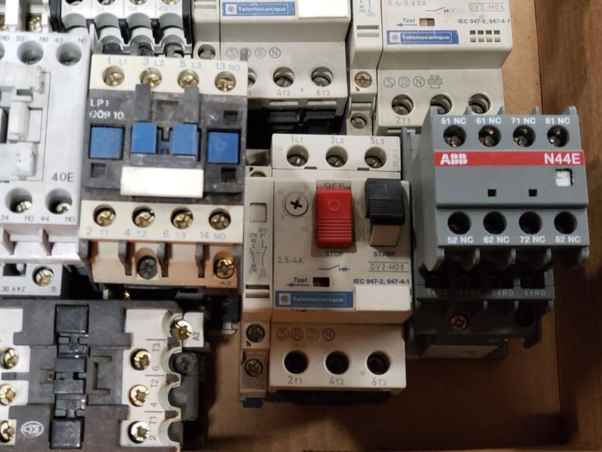 Assorted contactors. - Image 7 of 8