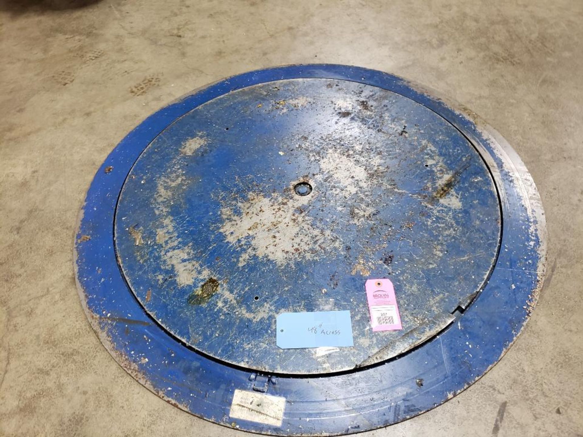 48" around Pallet carousel skid turntable. Appears to be Global Industrial.