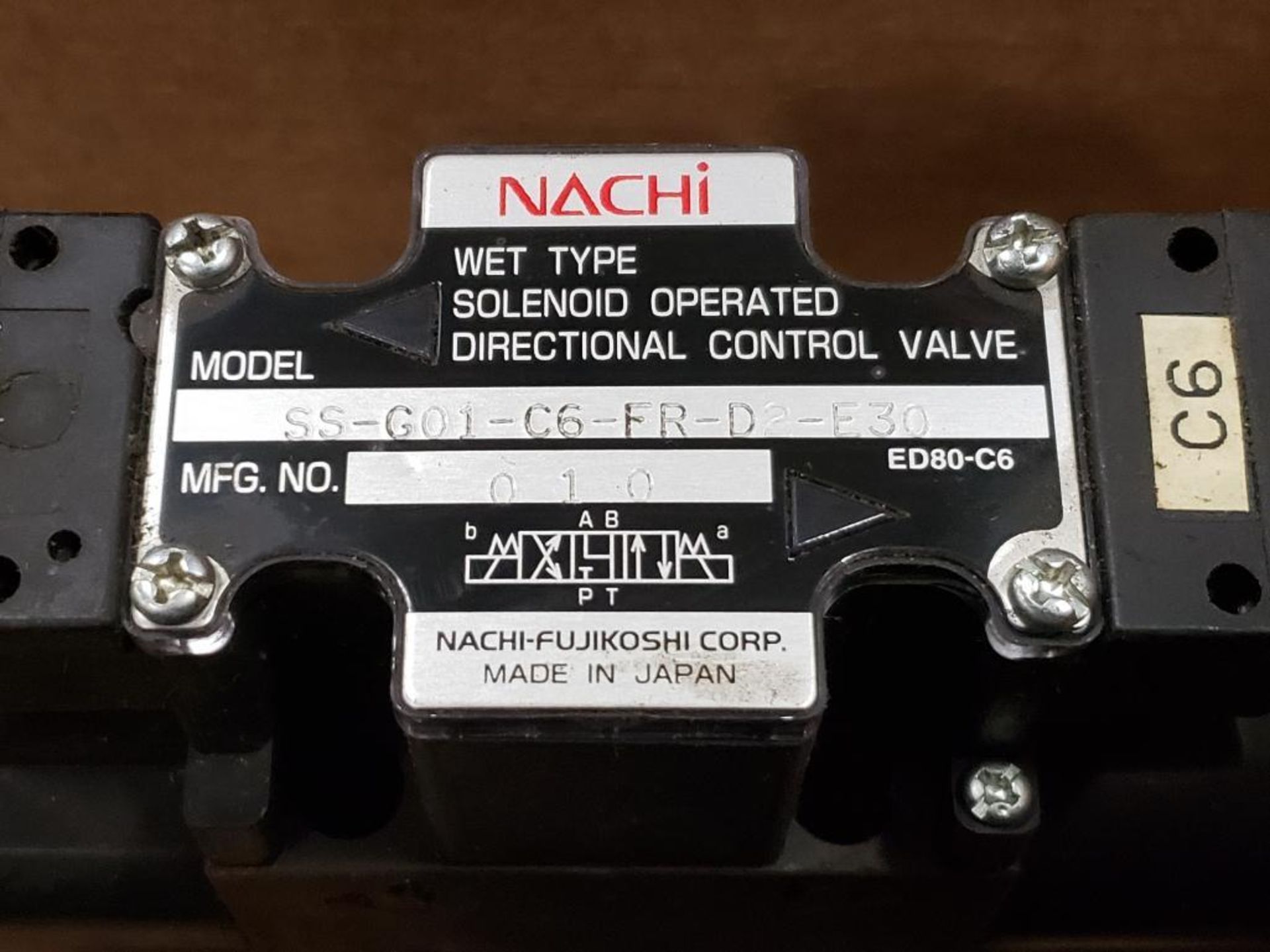 Qty 2 - Nachi SS-G01-C6-FR-D2-F30 solenoid control valve. - Image 3 of 3