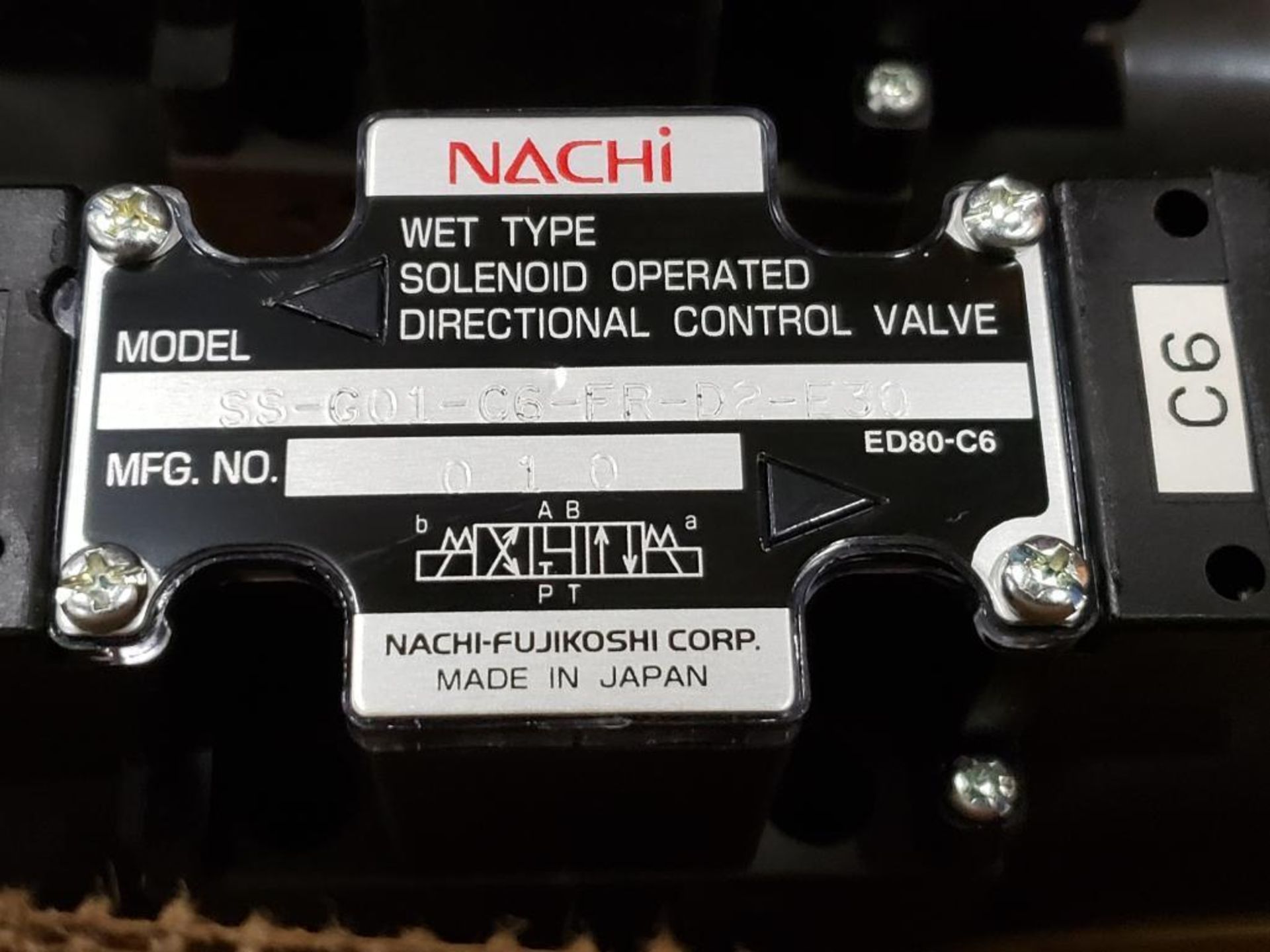 Qty 2 - Nachi SS-G01-C6-FR-D2-F30 solenoid control valve. - Image 2 of 3