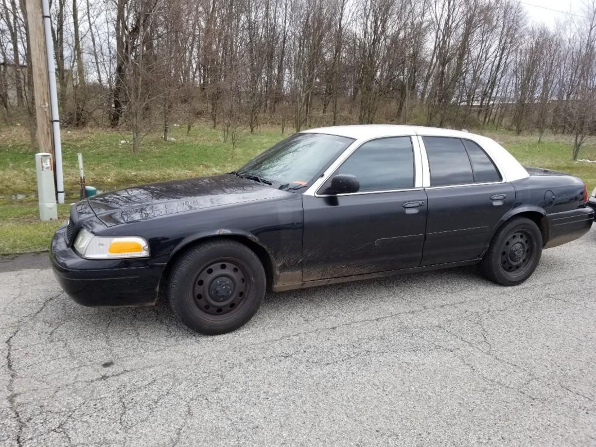 2008 Ford Crown Victoria Passenger Car, VIN # 2FAFP71VX8X176727