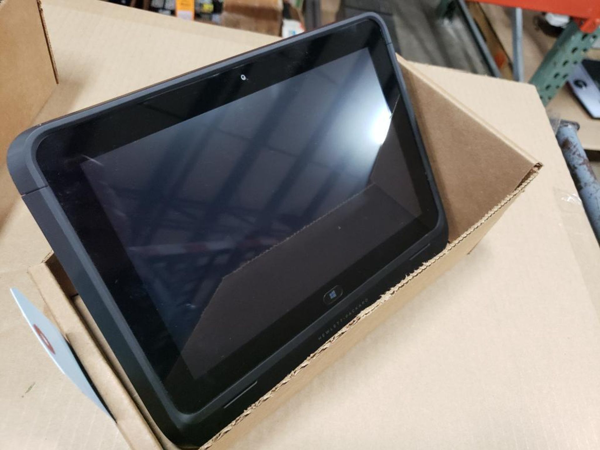 HP HSTNN-C75C Elite Pro 900 G1 10.1 tablet with case. - Image 6 of 6