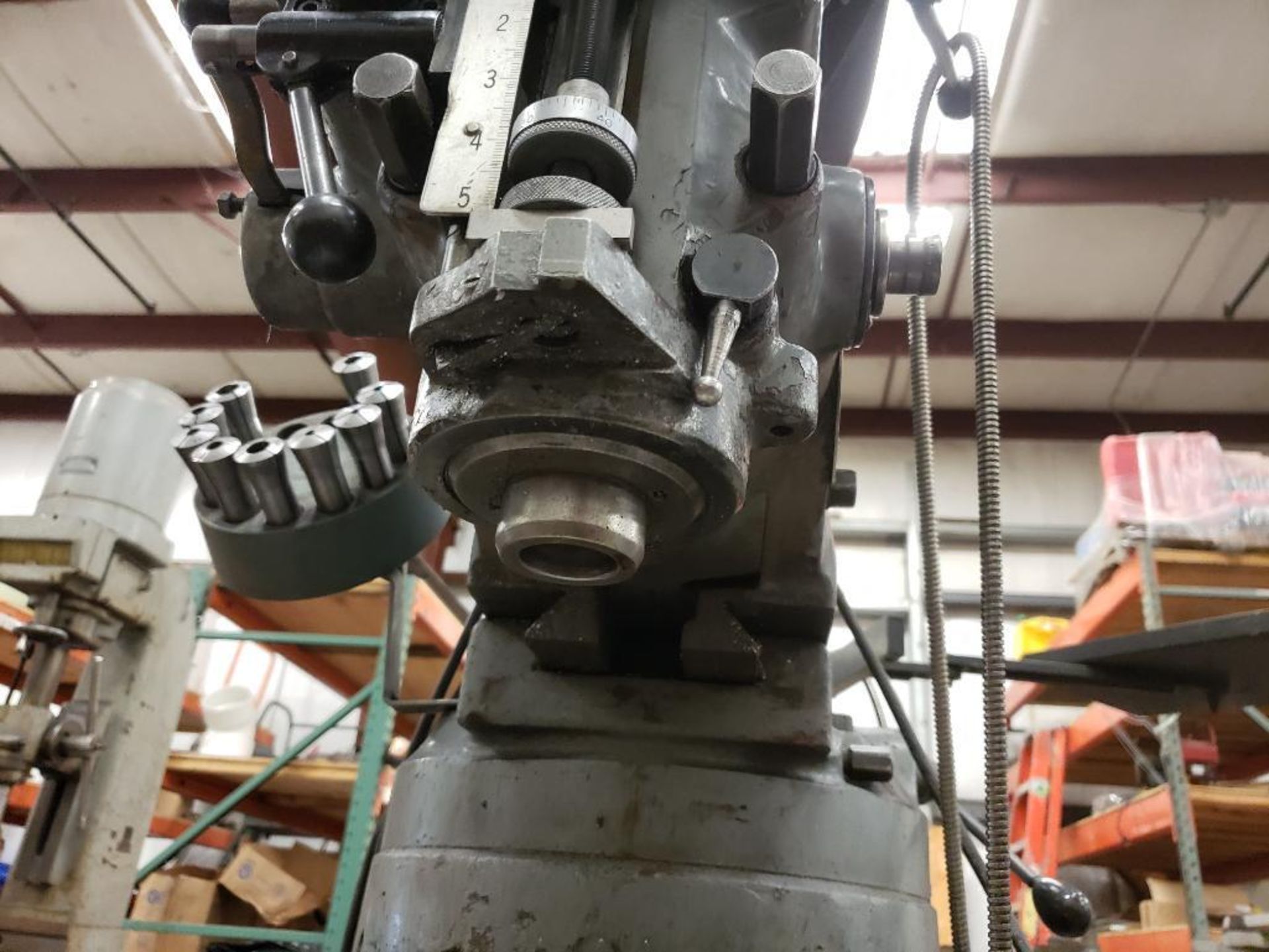 Millport knee mill. Model 3V. Serial number 820548H. - Image 8 of 21