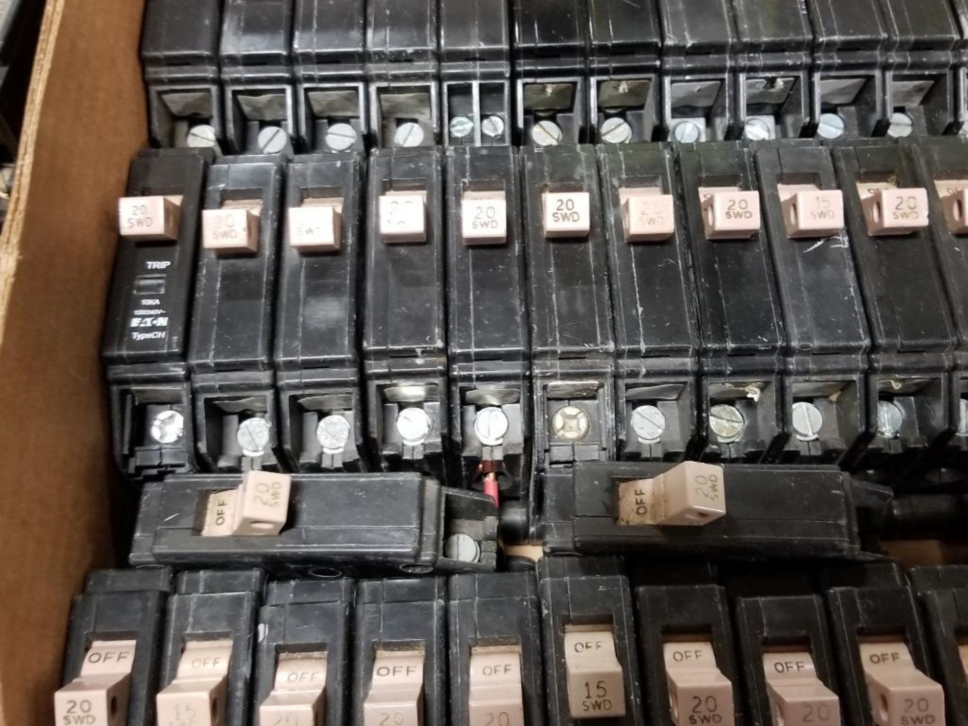 Assorted electrical breakers. Eaton. - Image 5 of 10