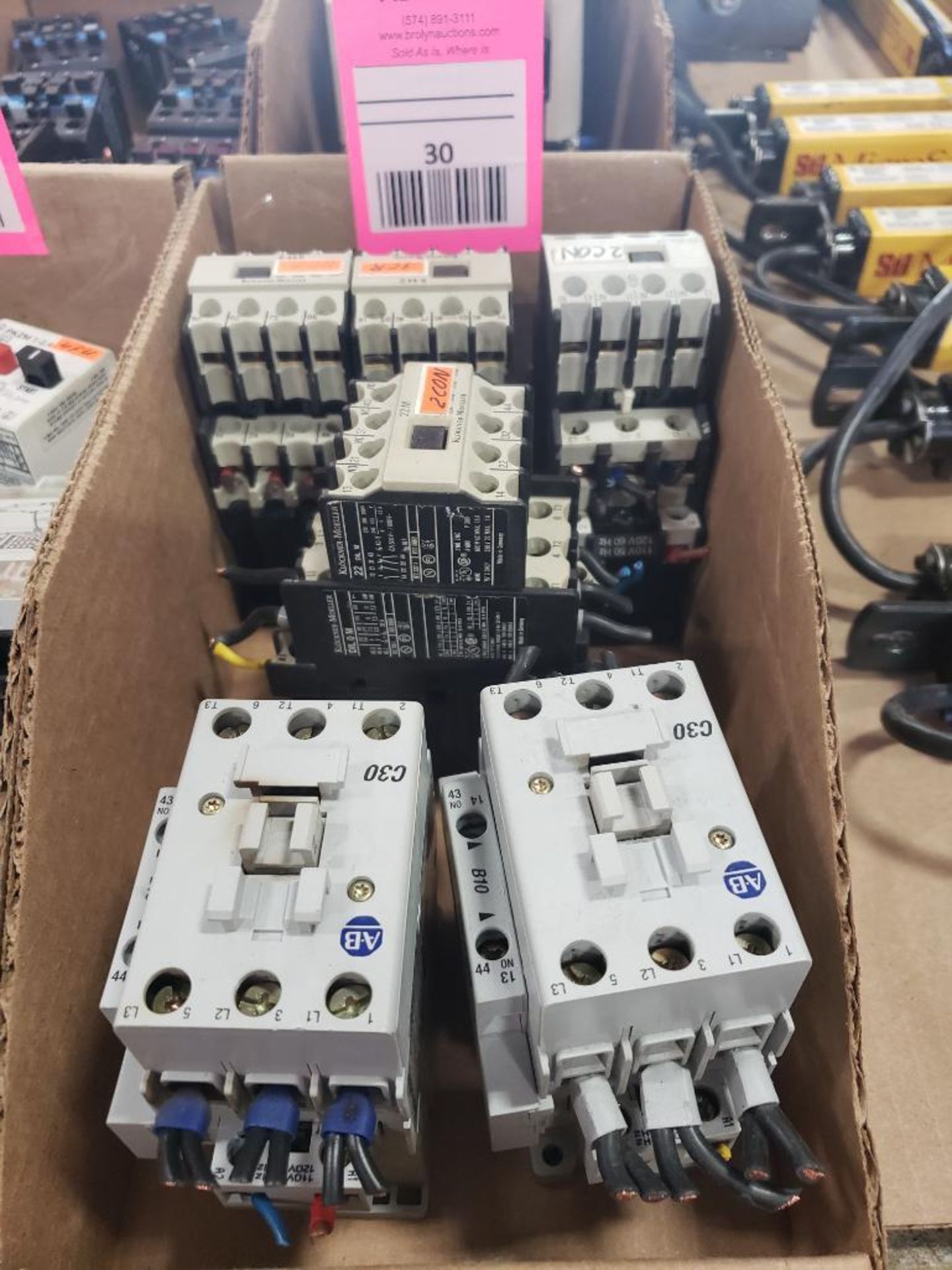 Assorted electrical contactor. Allen Bradley, Klockner Moeller.