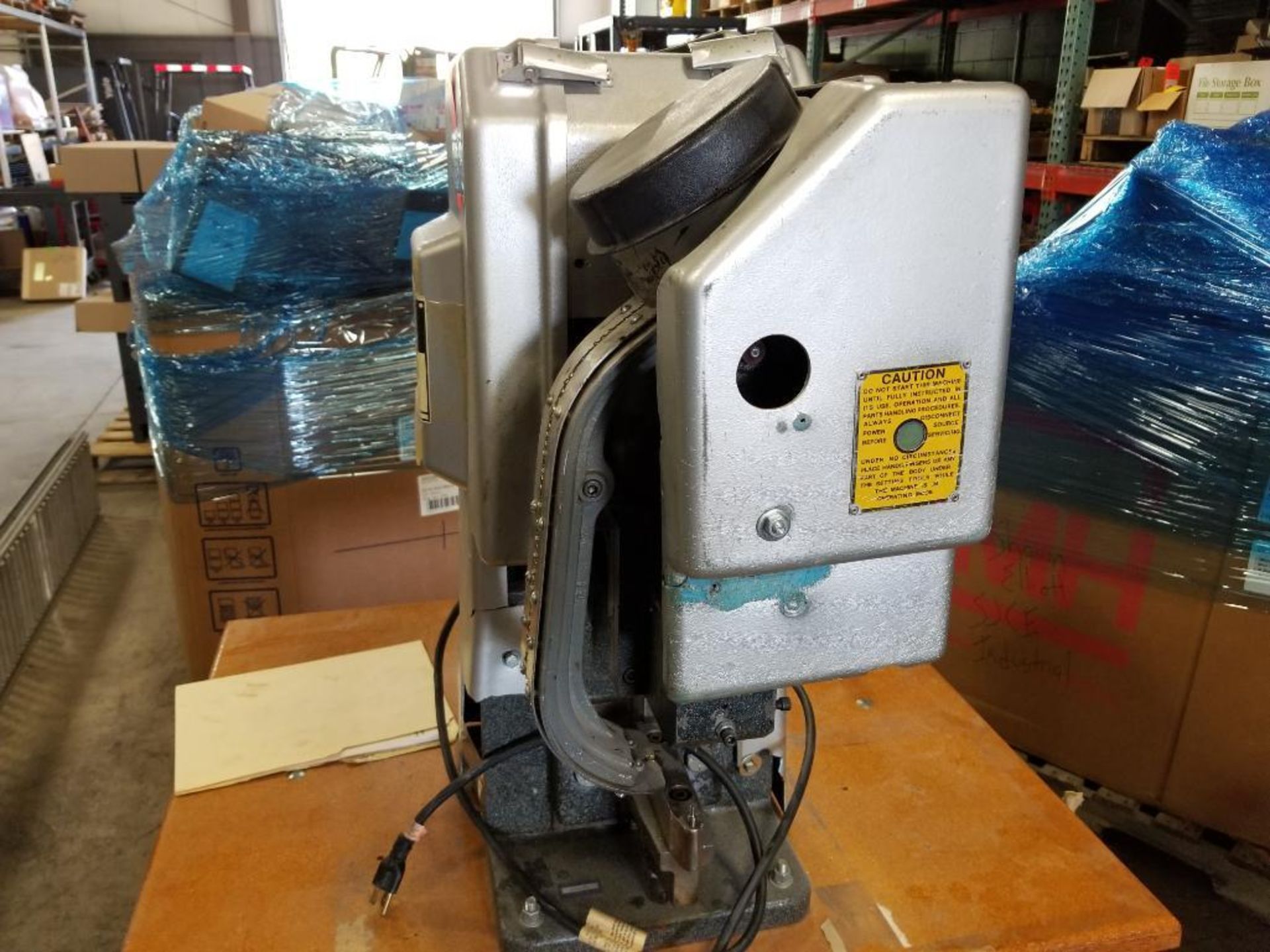 Siska Model-83 Eyeleting machine. 1PH 115/230V. - Image 15 of 17