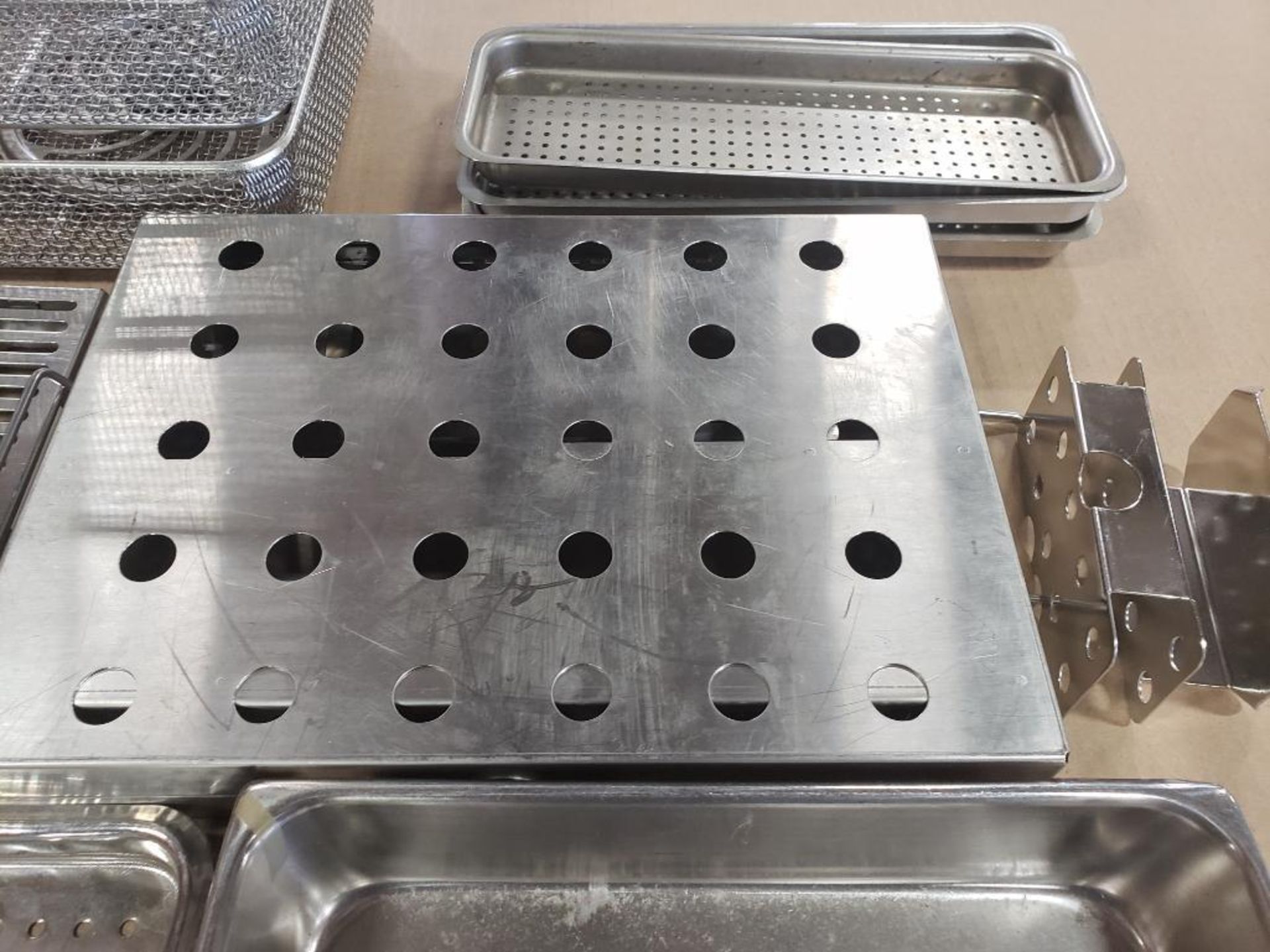 Assorted stainless steel trays and baskets. - Image 6 of 6