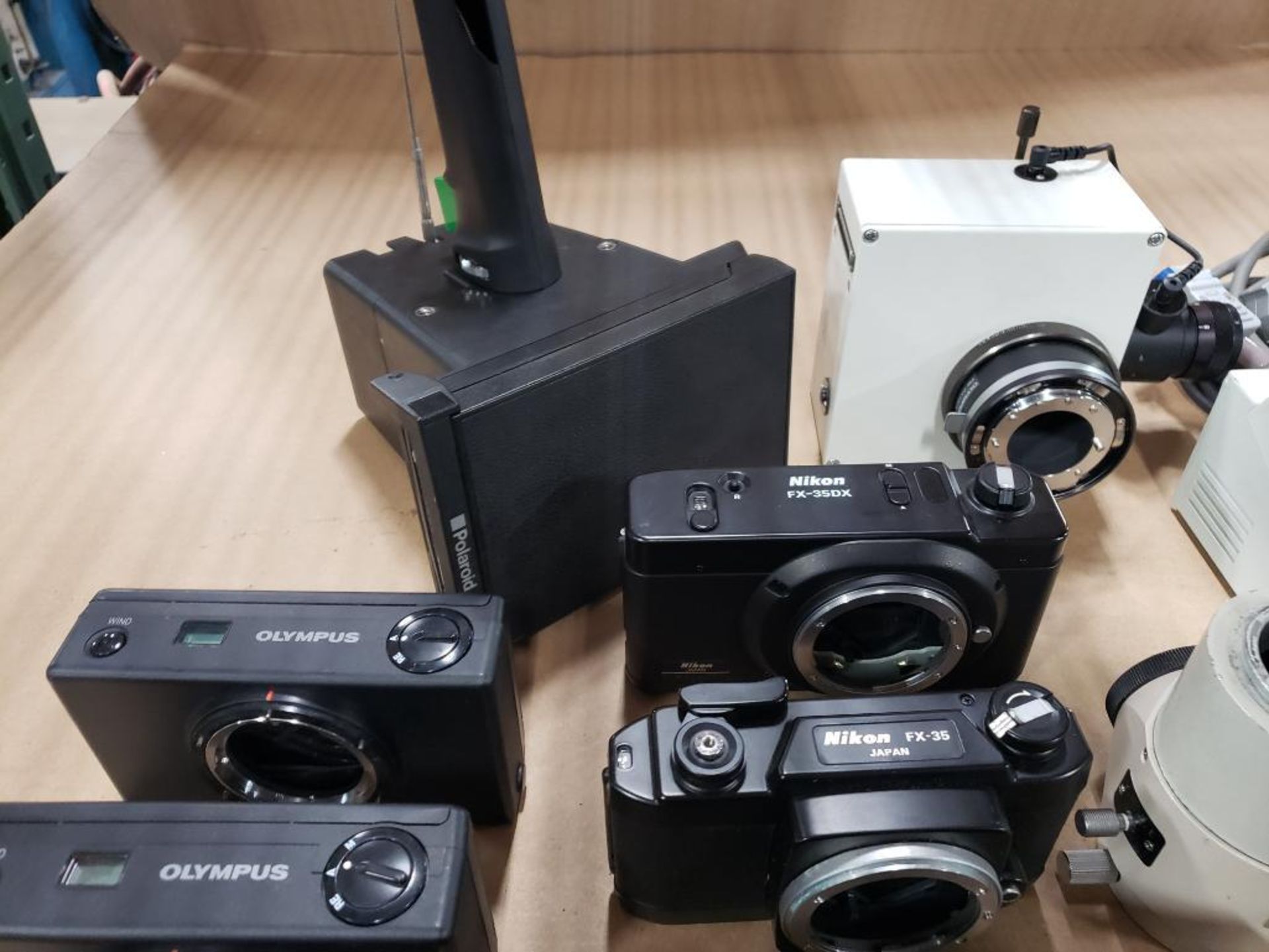 Assorted microscope cameras and accessories equipment. - Image 2 of 14