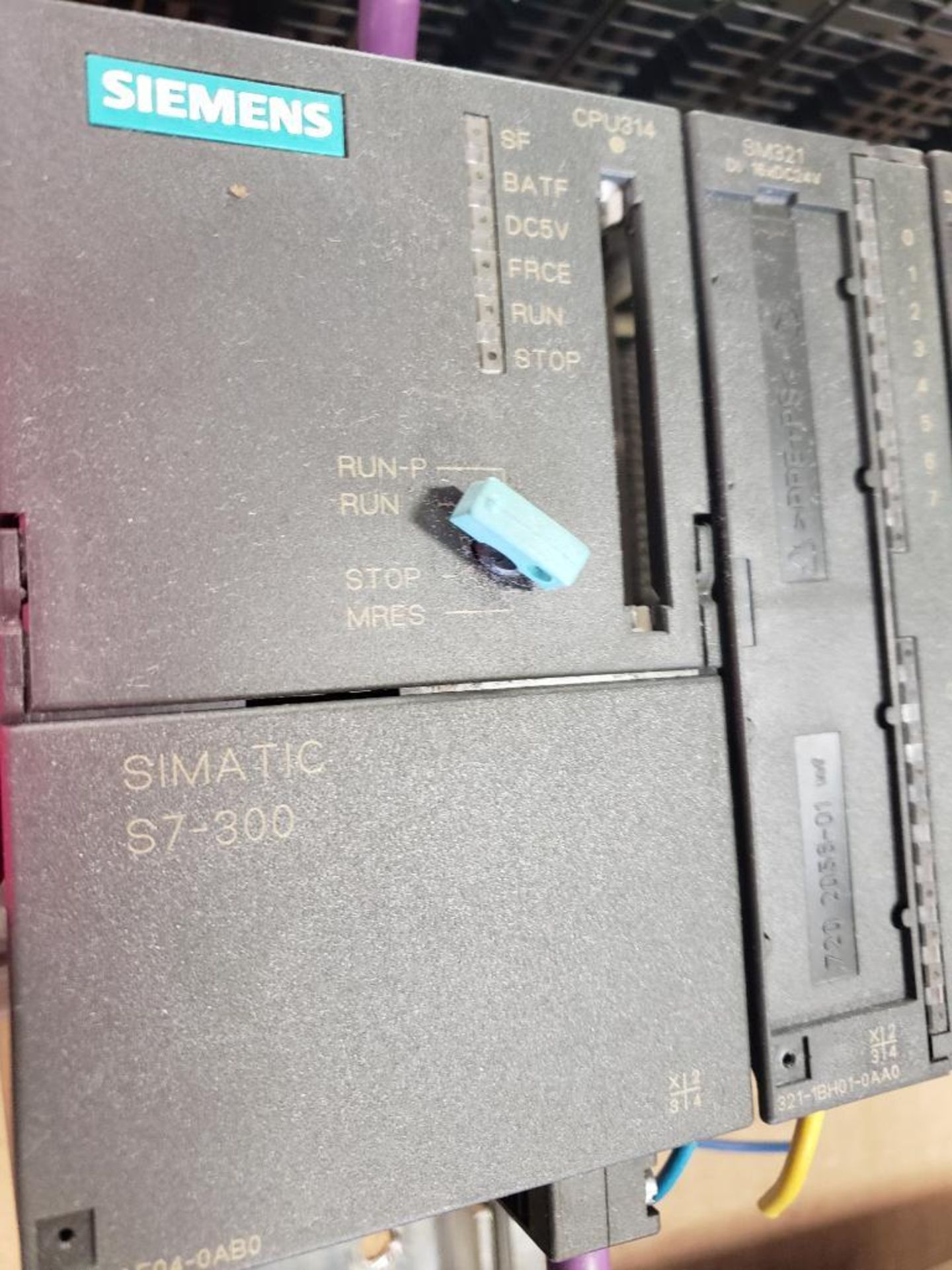 Siemens SIMATIC S7-300 programmable controller rack. - Image 3 of 3