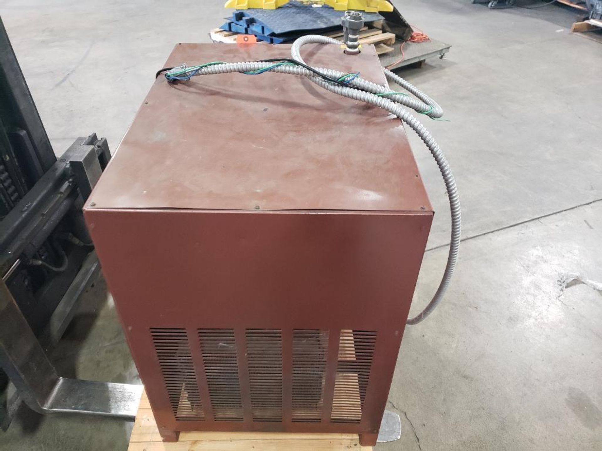 Pneumatech compressed air dryer. AD-100. Cap.: 100 SCFM. - Image 9 of 10