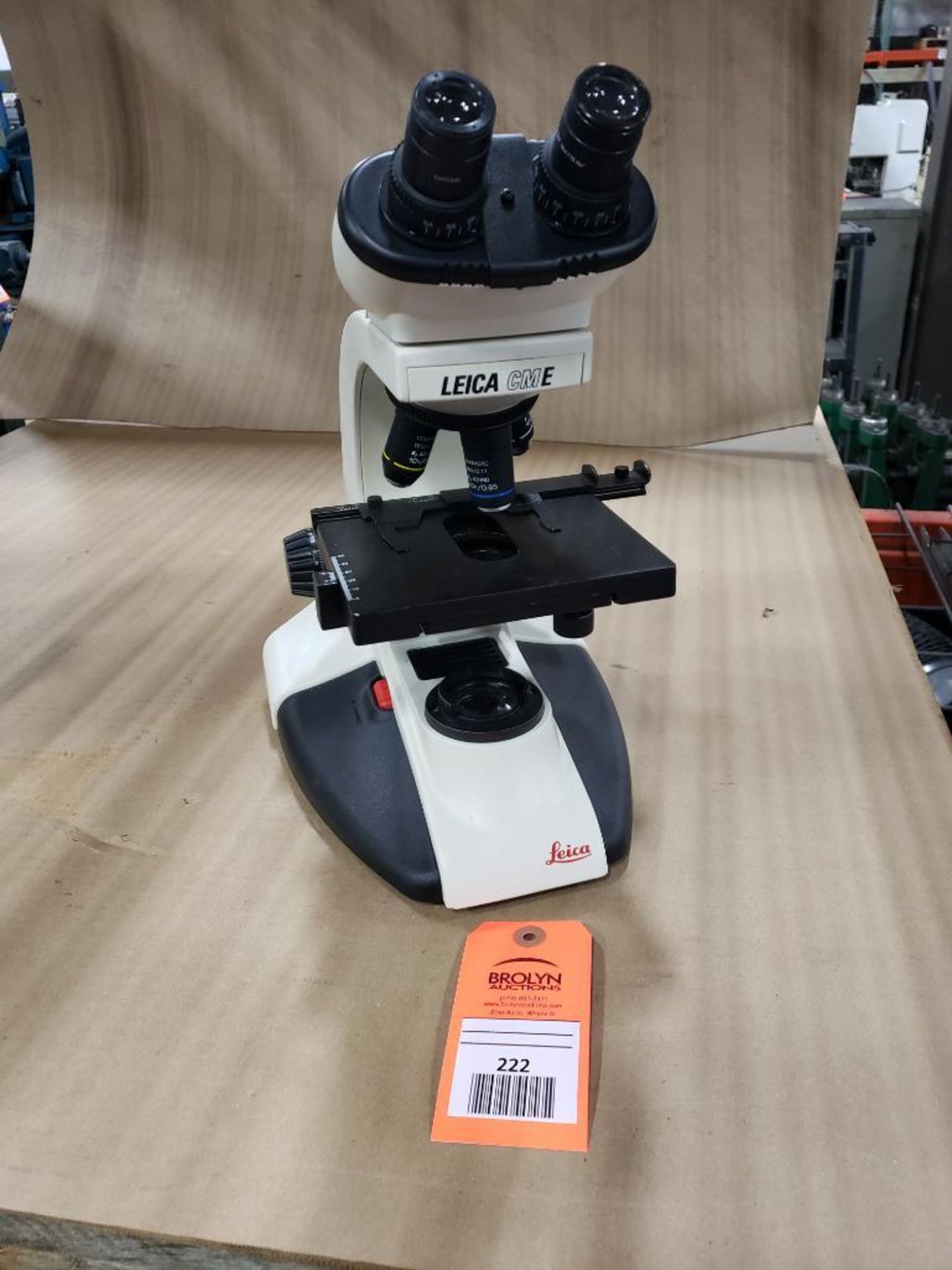 Leica CME Microscope 120VAC. 1349521X.