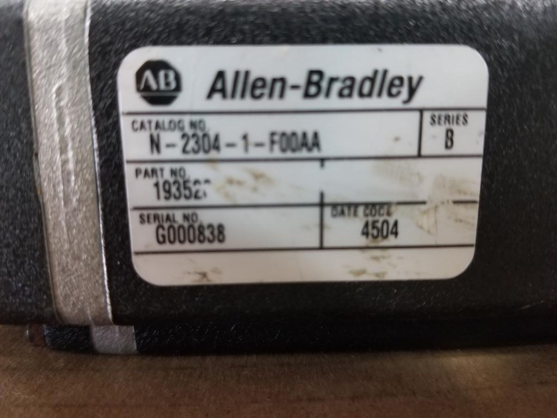 Allen Bradley N-2304-1-F00AA servo motor. - Image 3 of 5